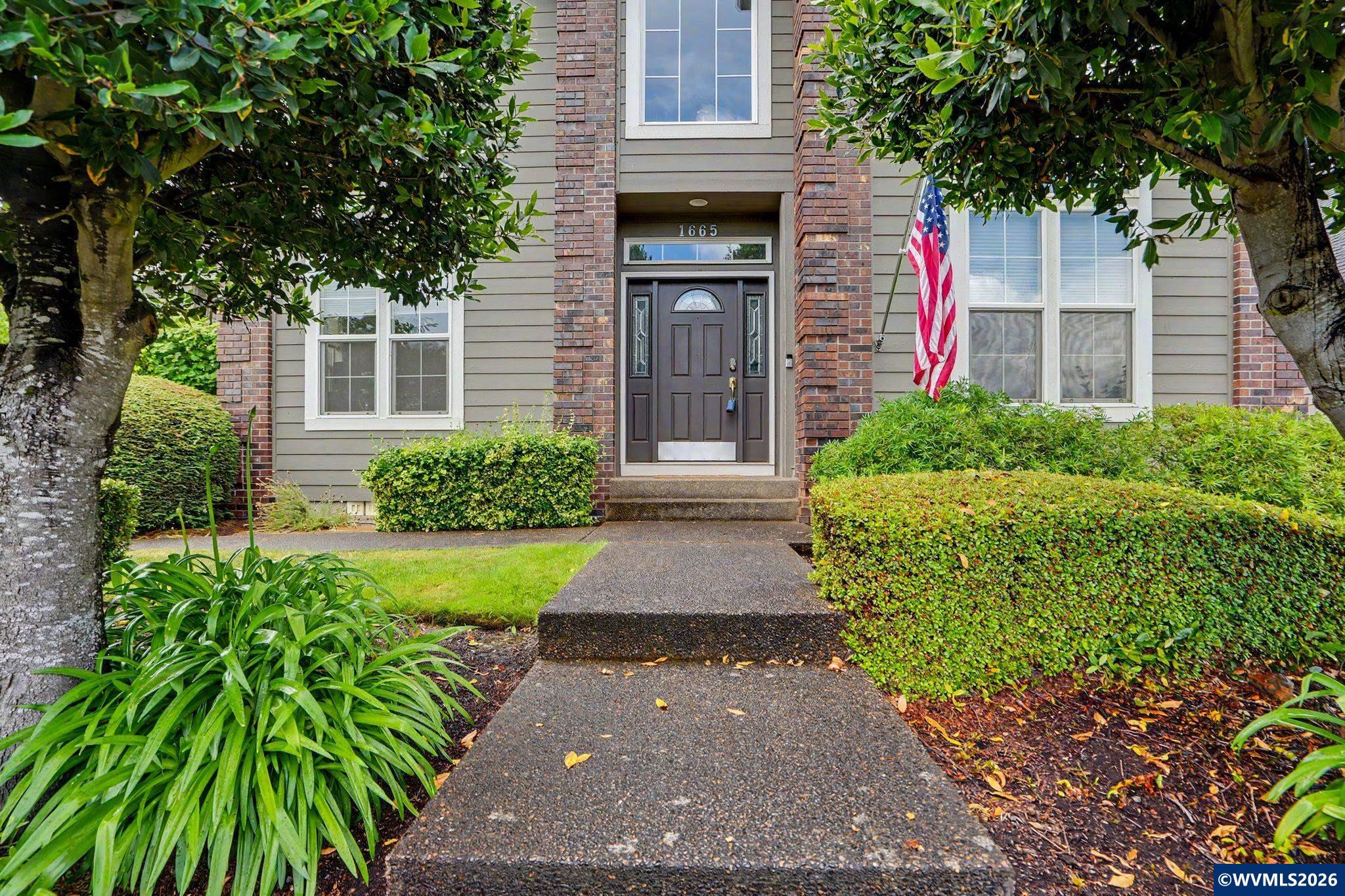 1665 Sisters Ct NW — photo