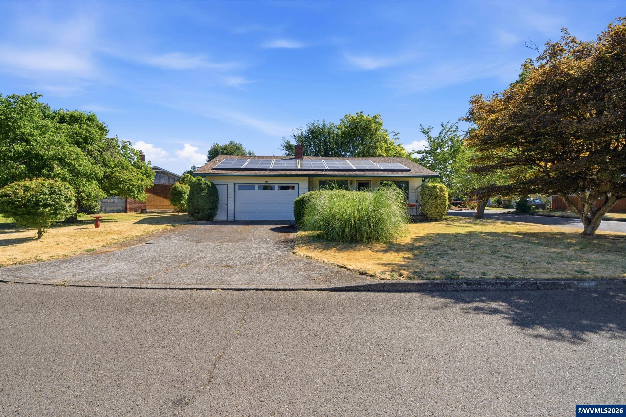 1404 Umpqua Rd — photo