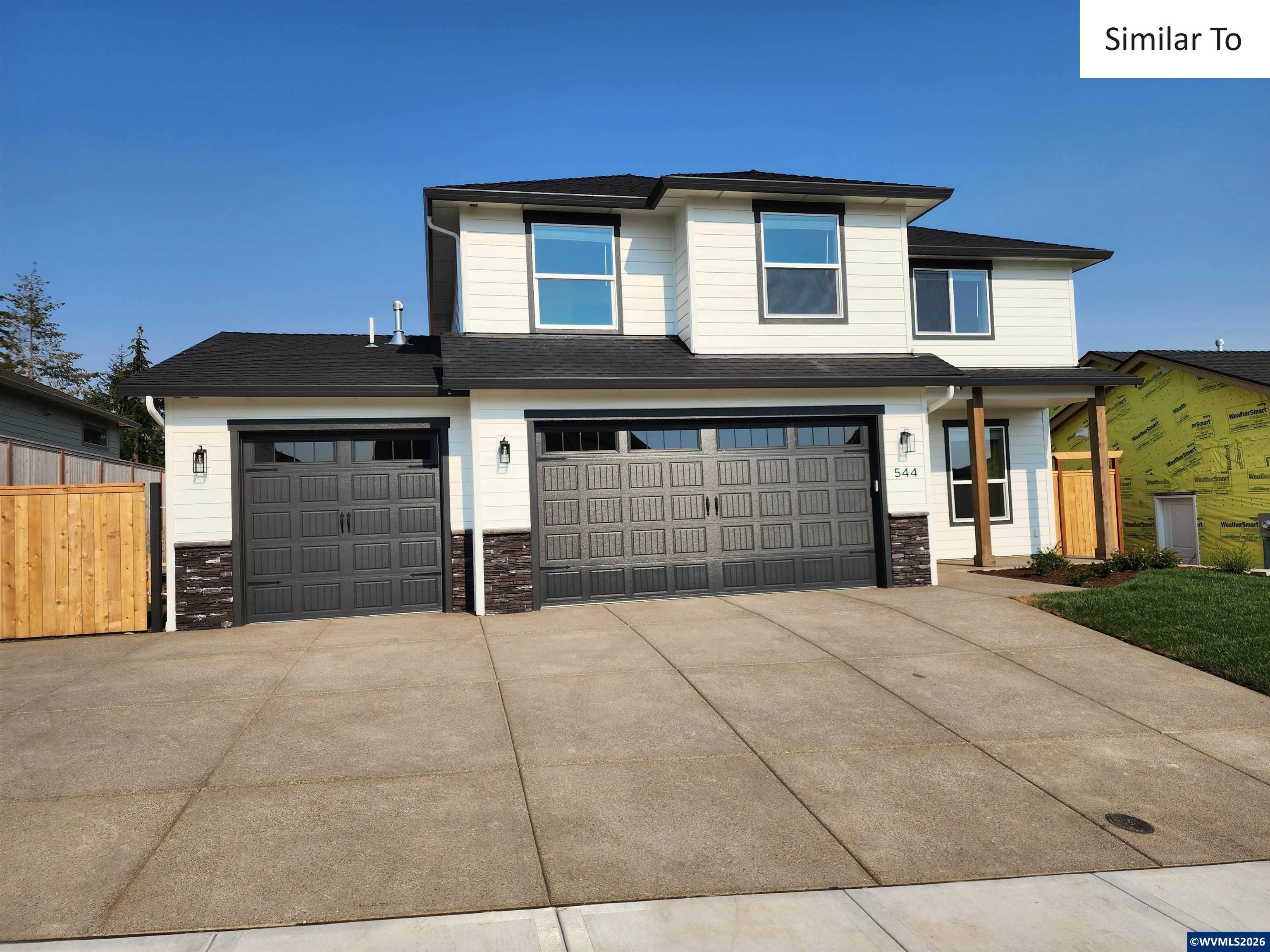 Model Q NW Coast Mountain Dr — photo