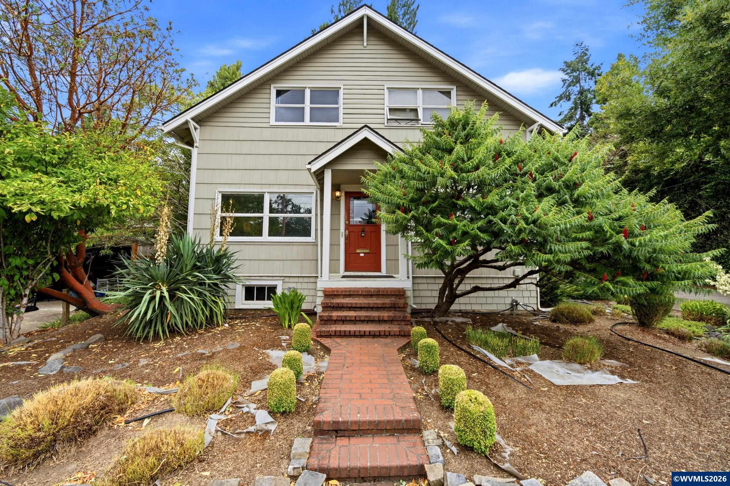 3045 NW Johnson Av — photo