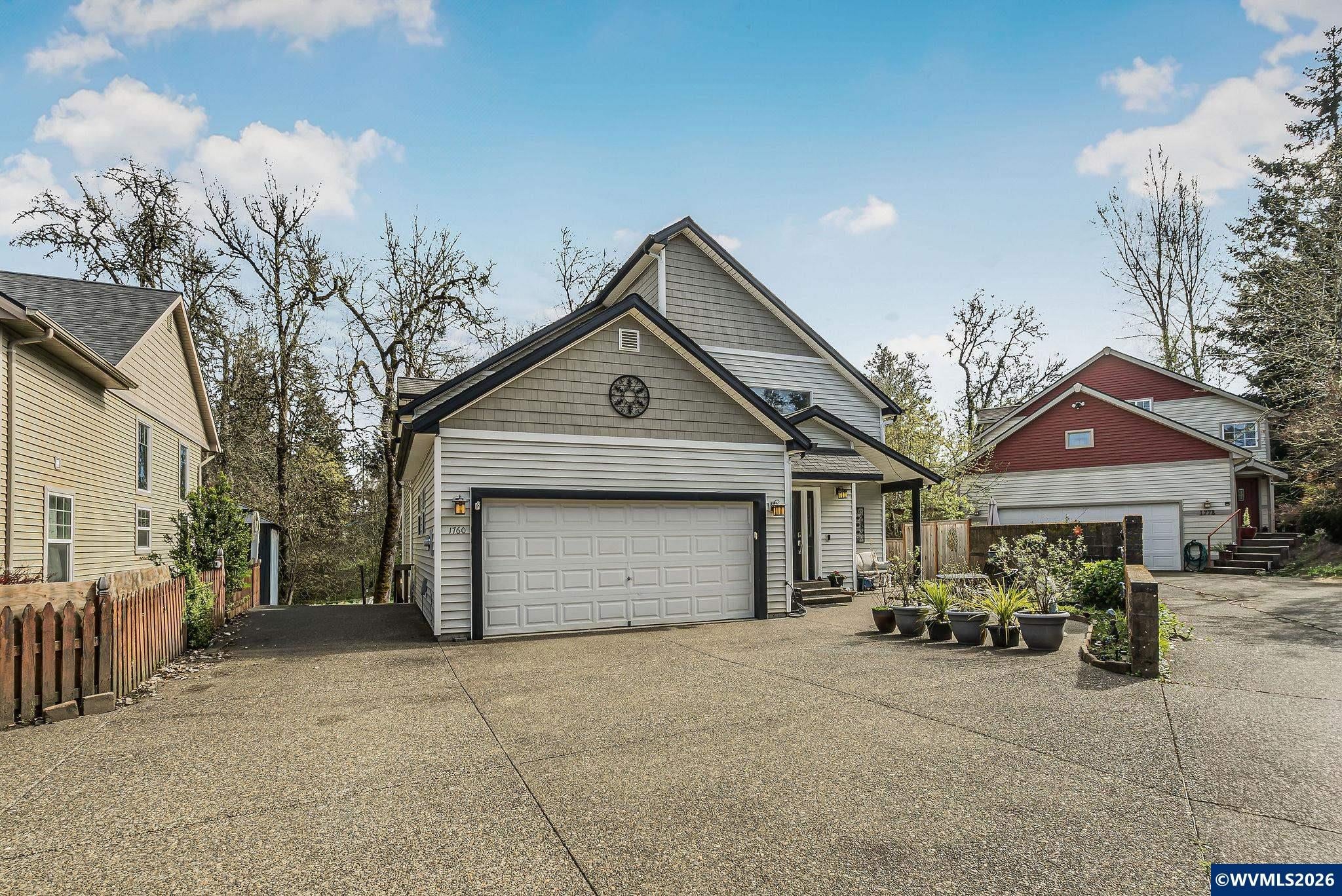 1760 SW Goucher Ct — photo