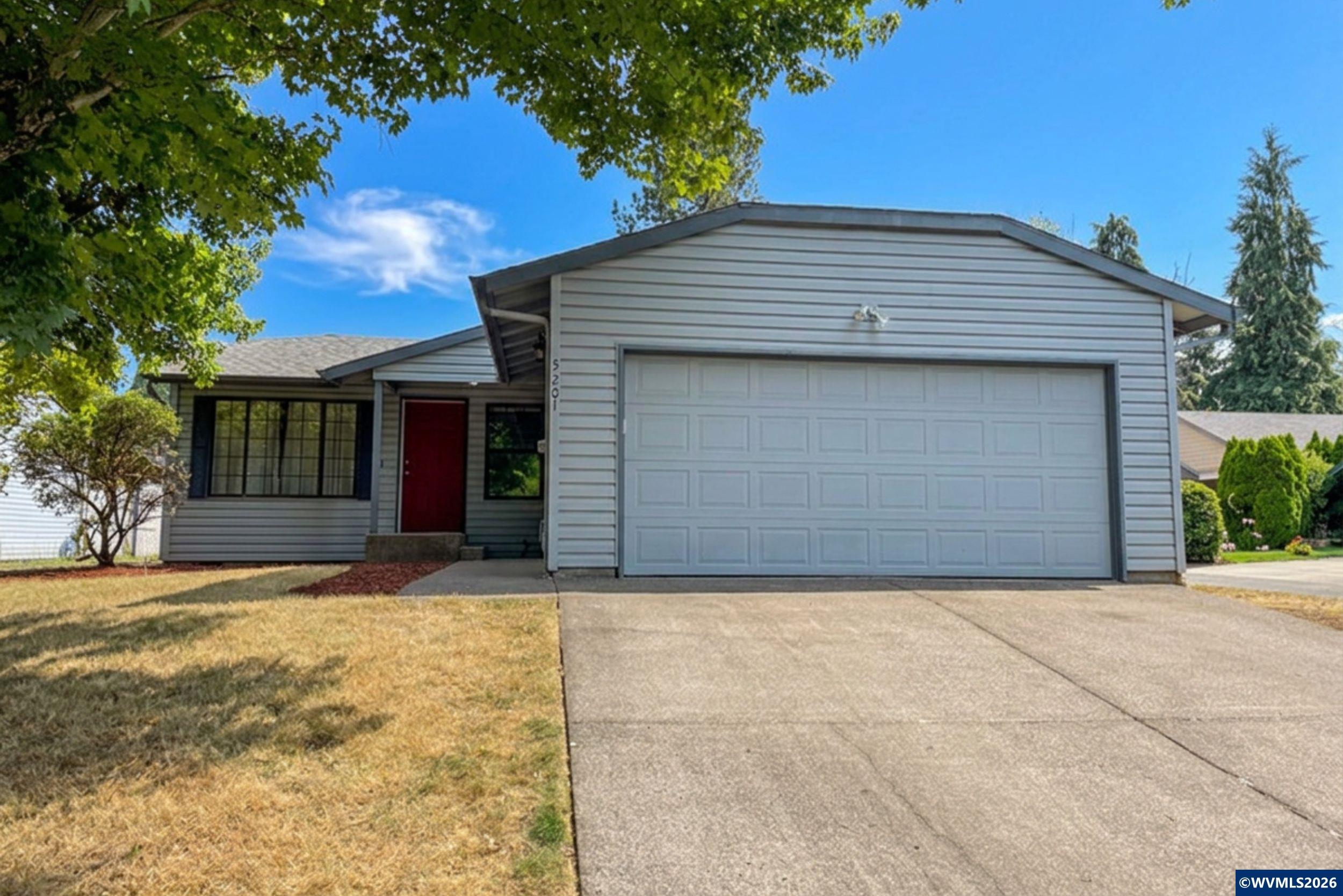 5201 9th Ct SE — photo