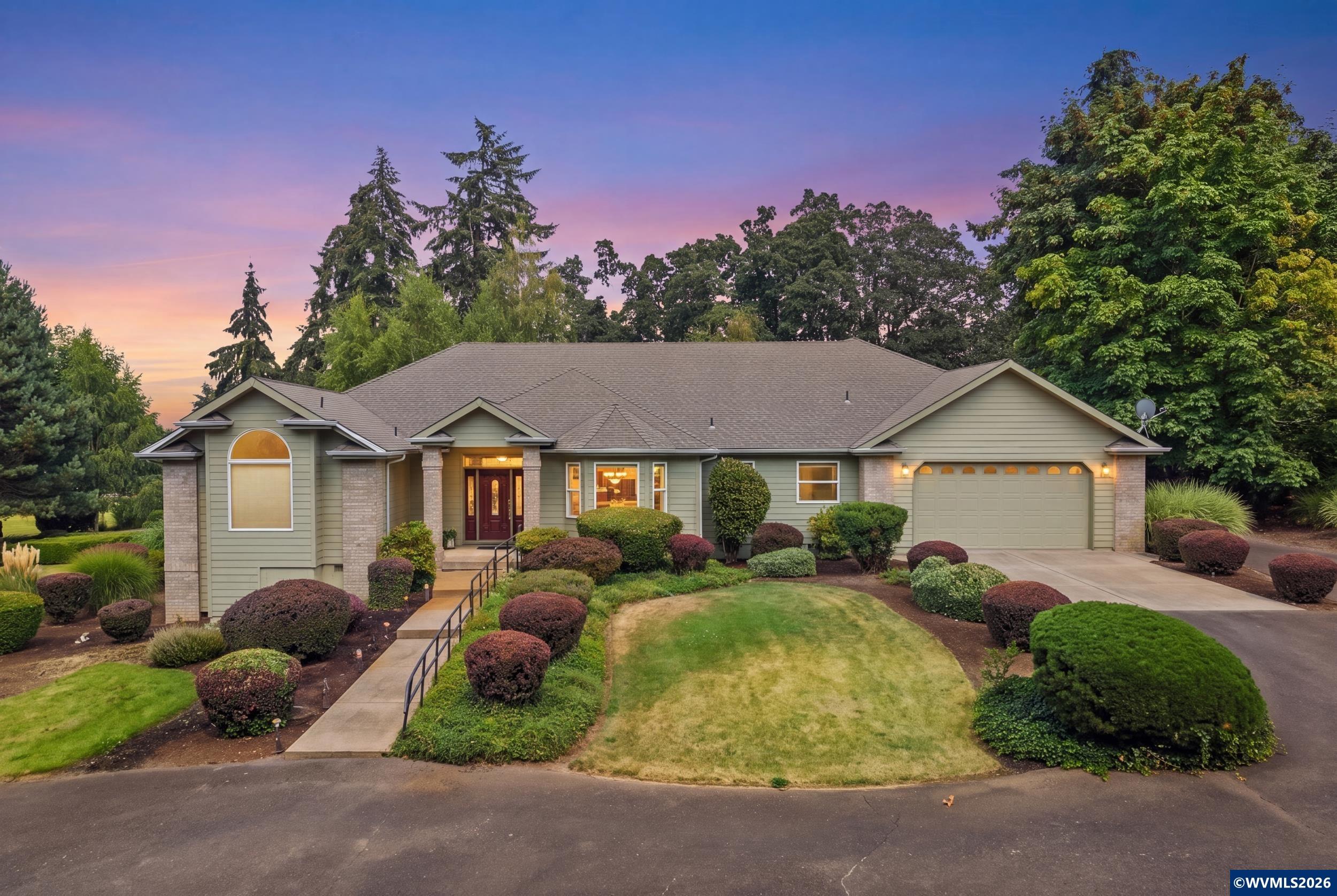 8781 Boulder Ridge Ct SE — photo