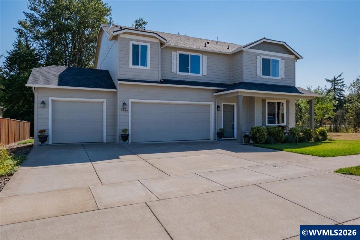 2344 Imperial Dr NW — photo