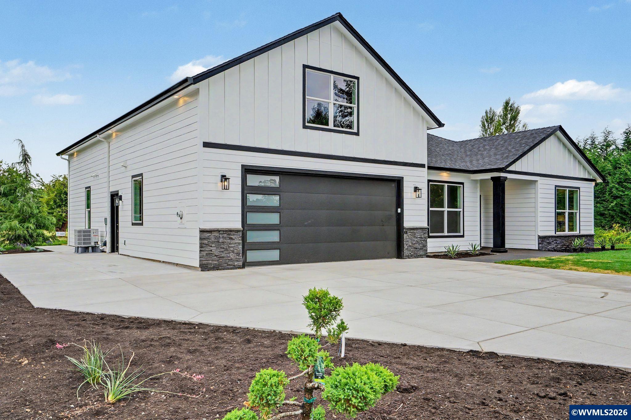 38802 NW Garden Dr — photo