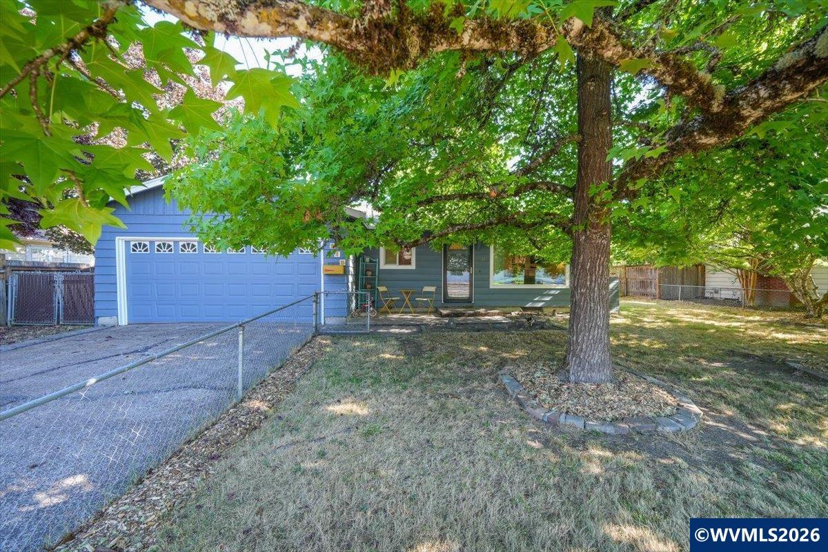 2215 NW Circle Bl — photo