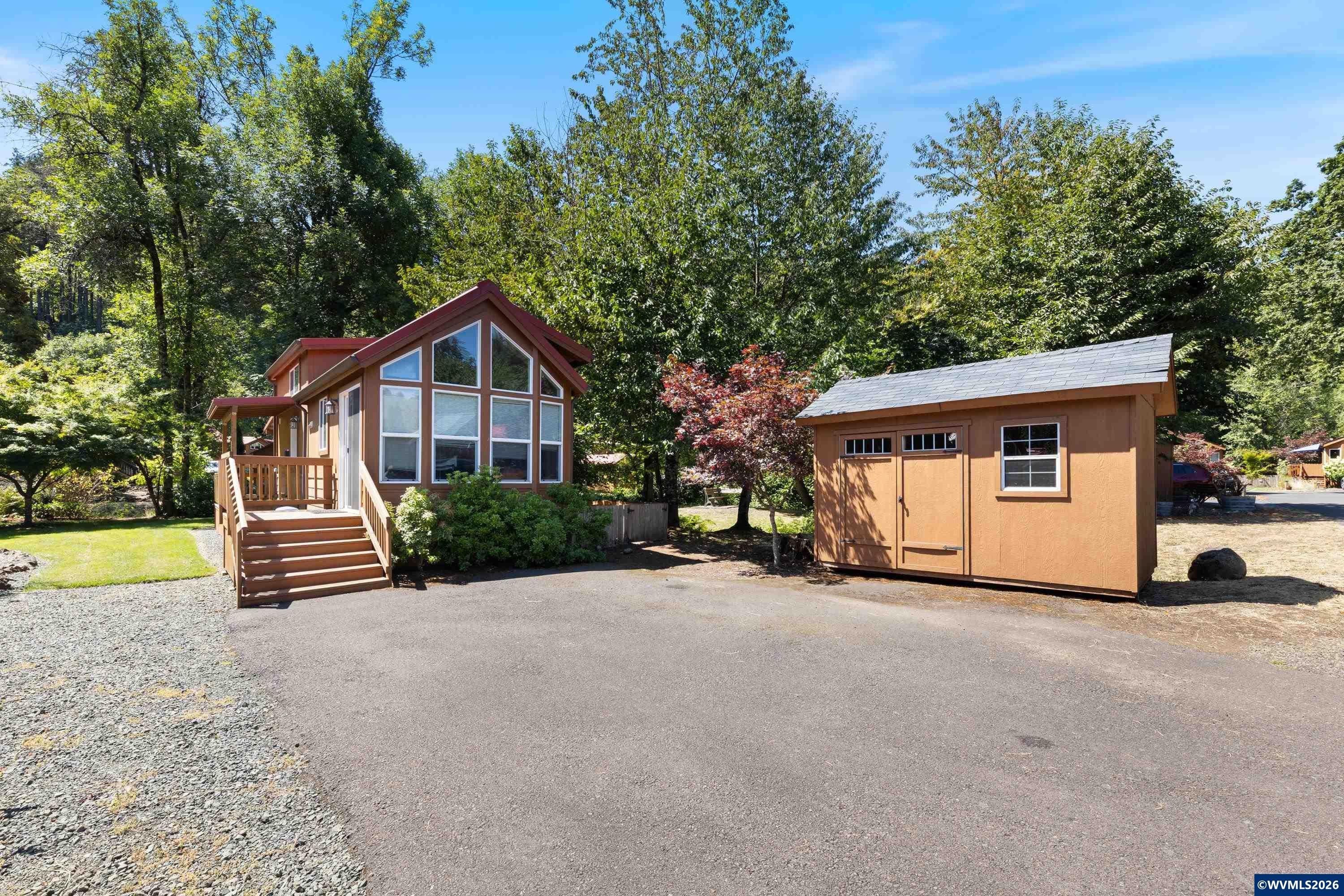 8372 Enchanted Wy SE — photo