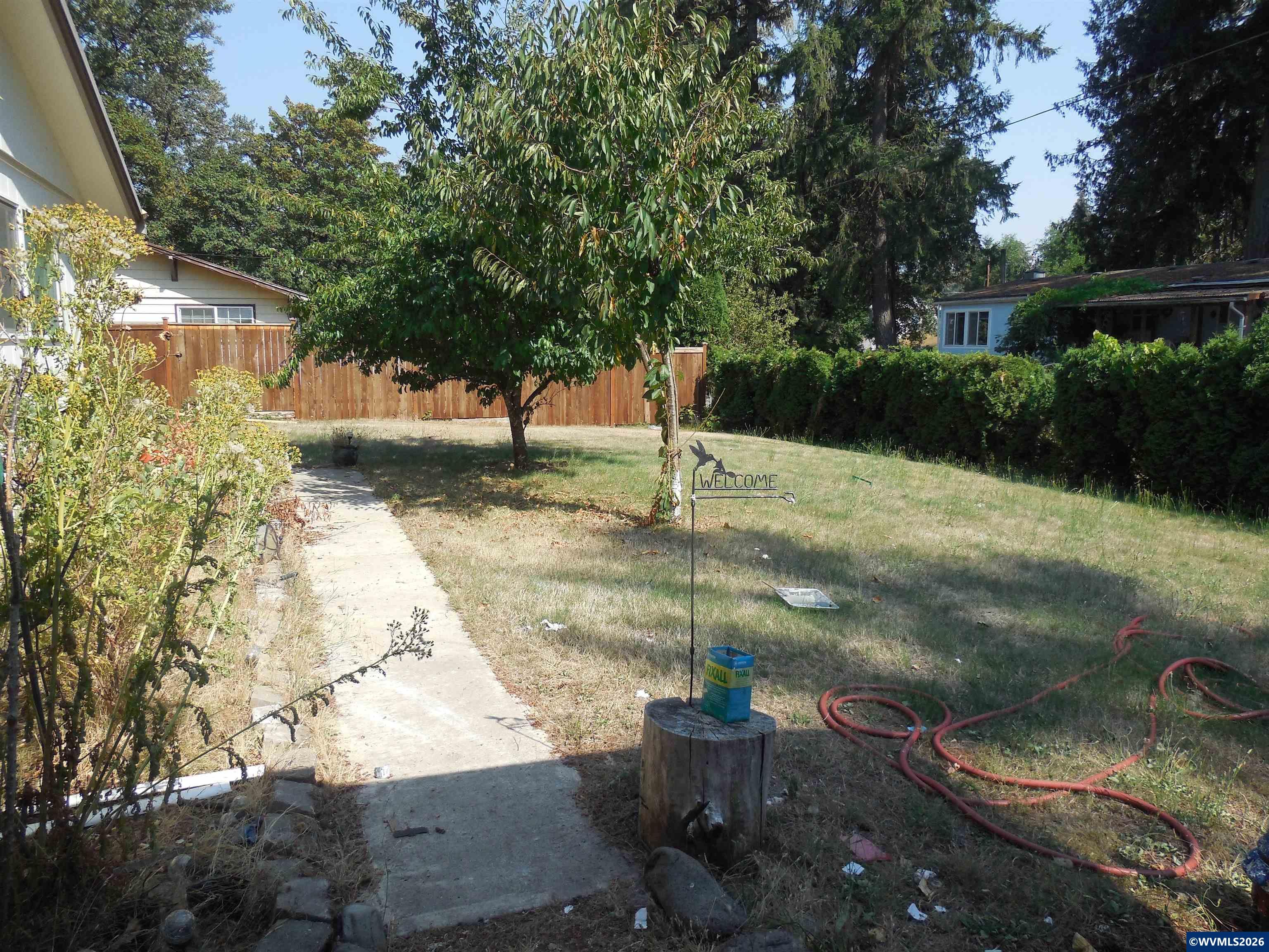 341 Locust St, Lyons, OR 97360 — photo 3