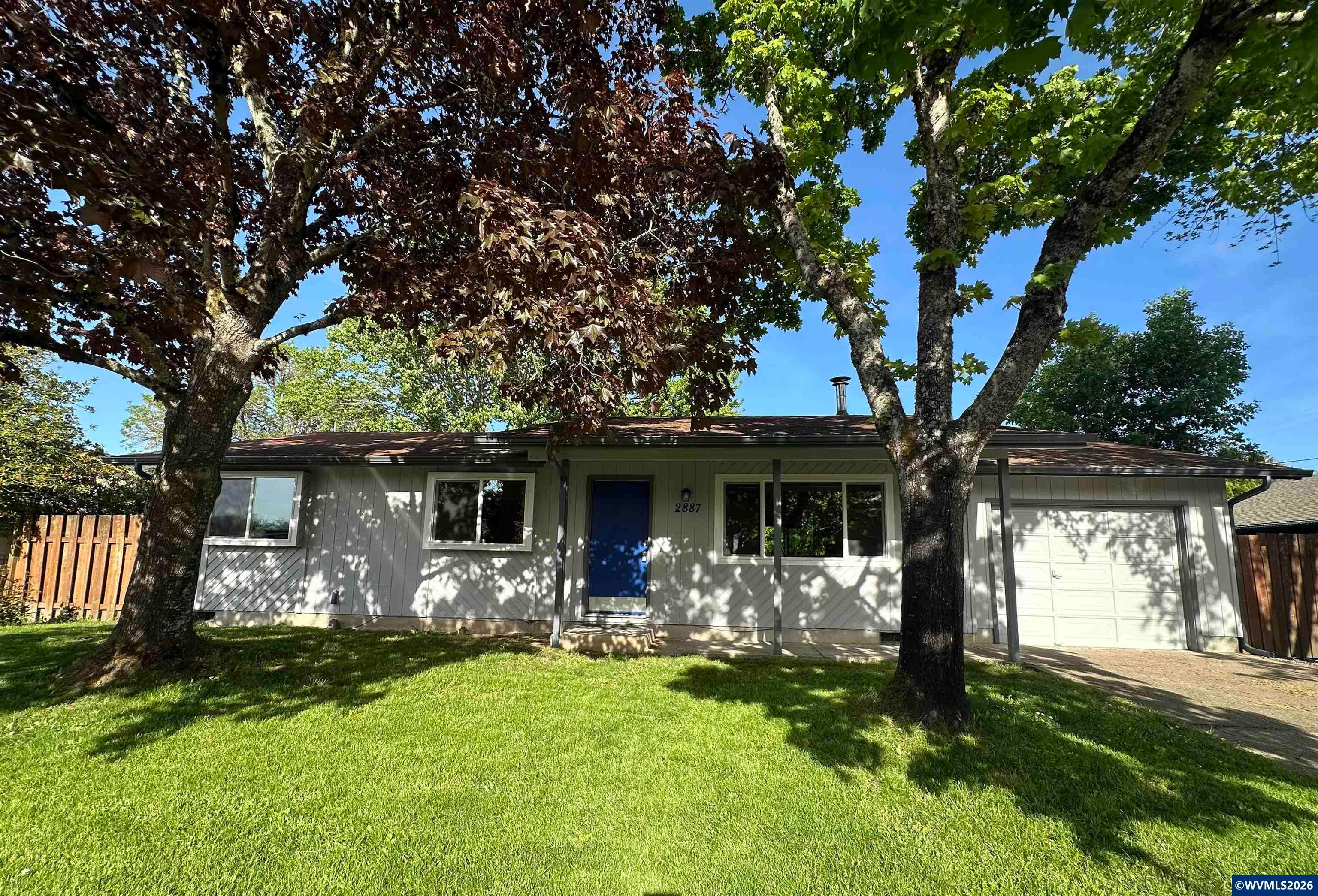 2887 SE Deborah Pl — photo