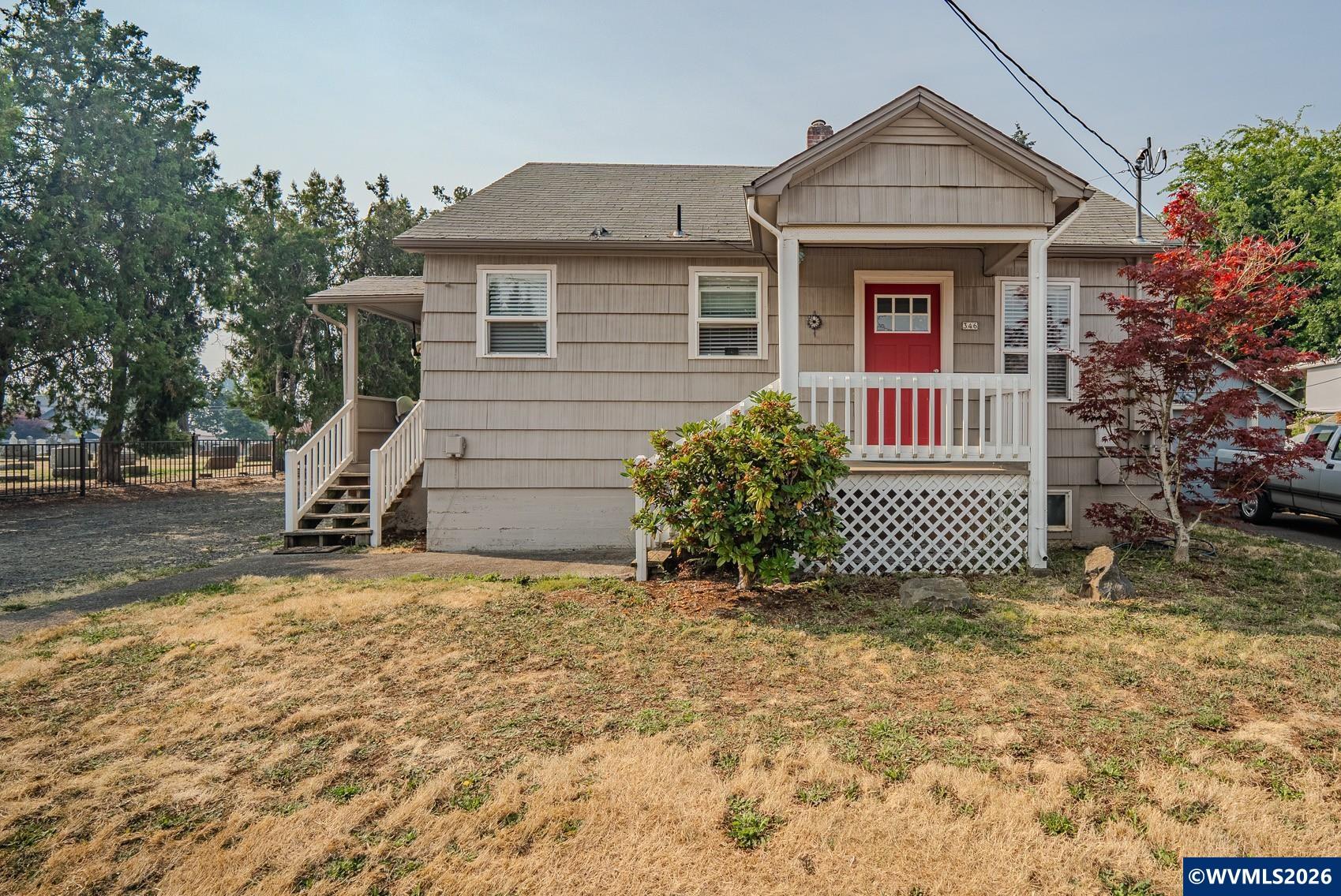 346 SE Denny St — photo