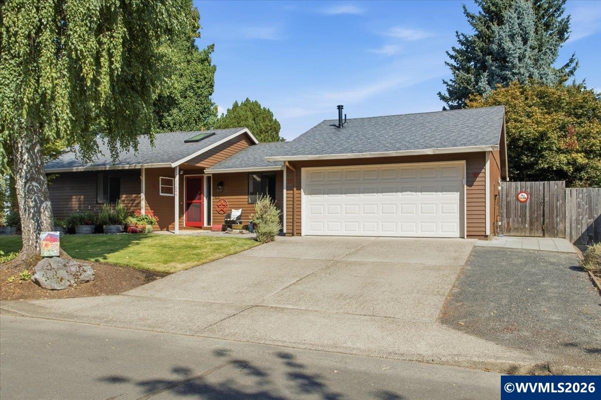 11344 SW Churchill — photo