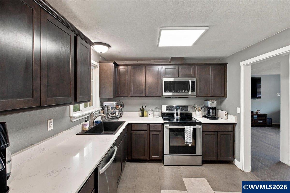 34514 Knox Butte Rd, Albany, OR 97322 — photo 3