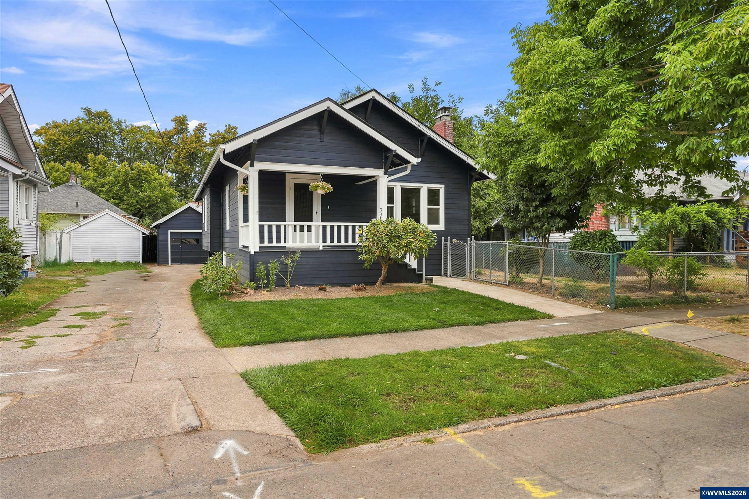 335 Richmond Av SE — photo