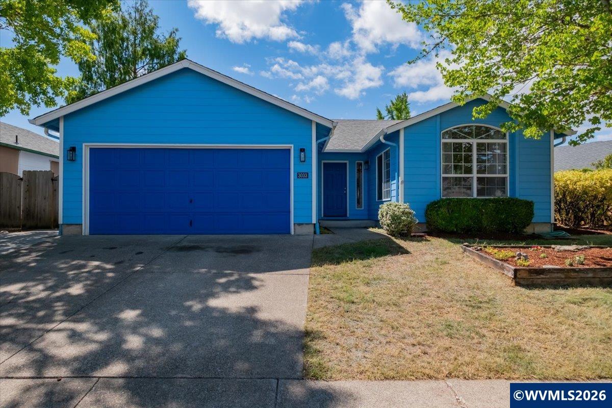 3033 NE Glacier Wy — photo
