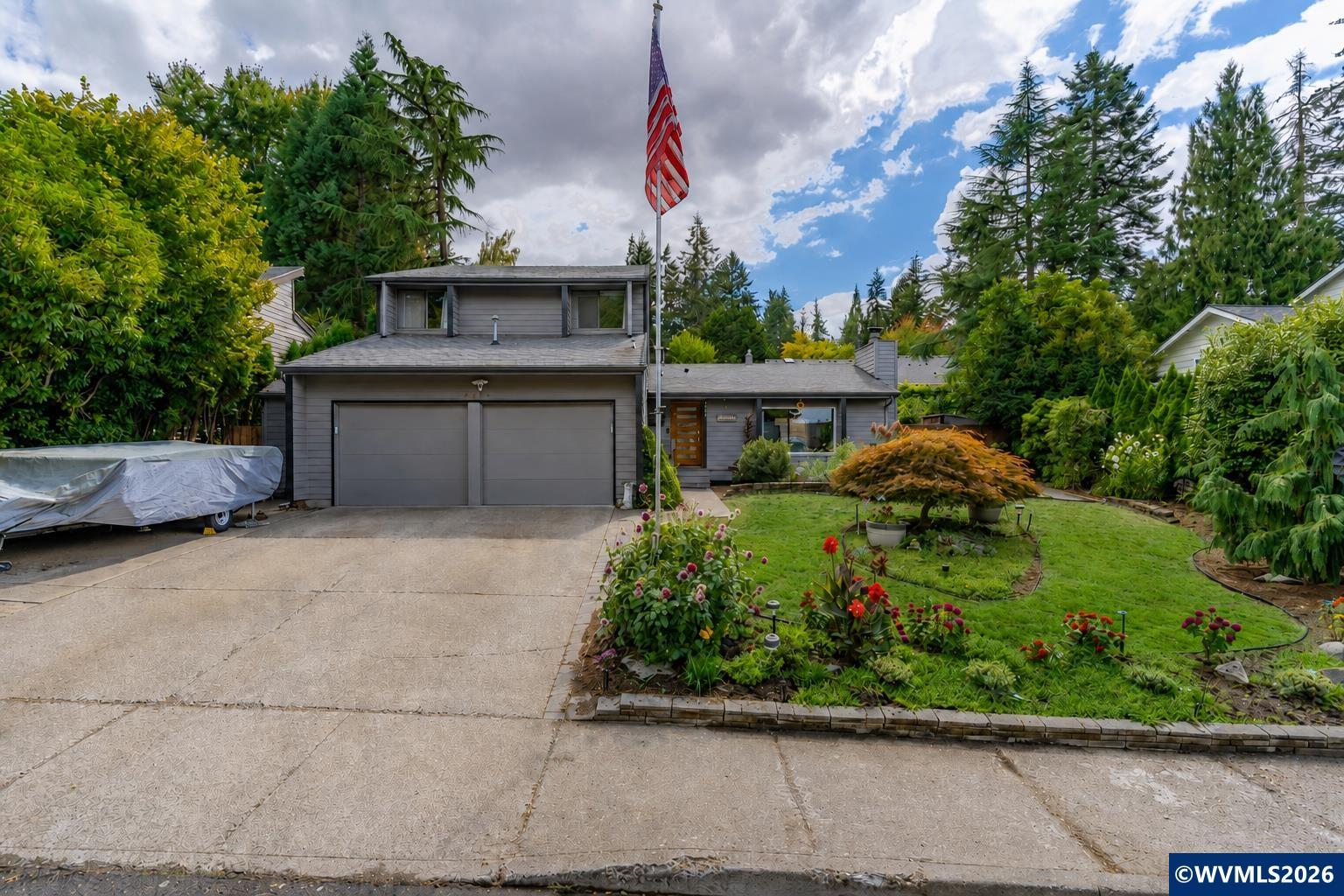 3364 Huckleberry Ct S — photo