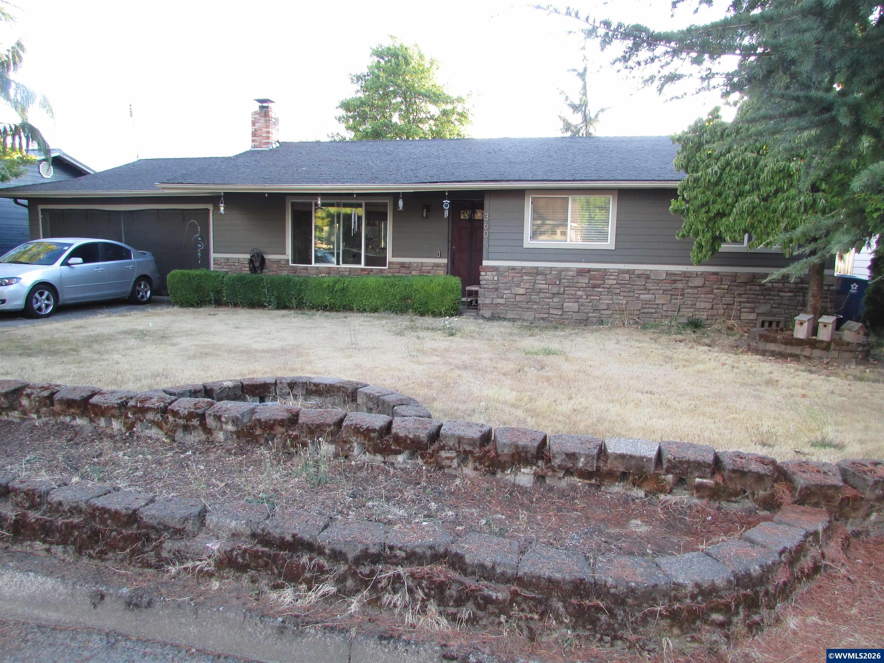 360 Cindy Ln NW — photo