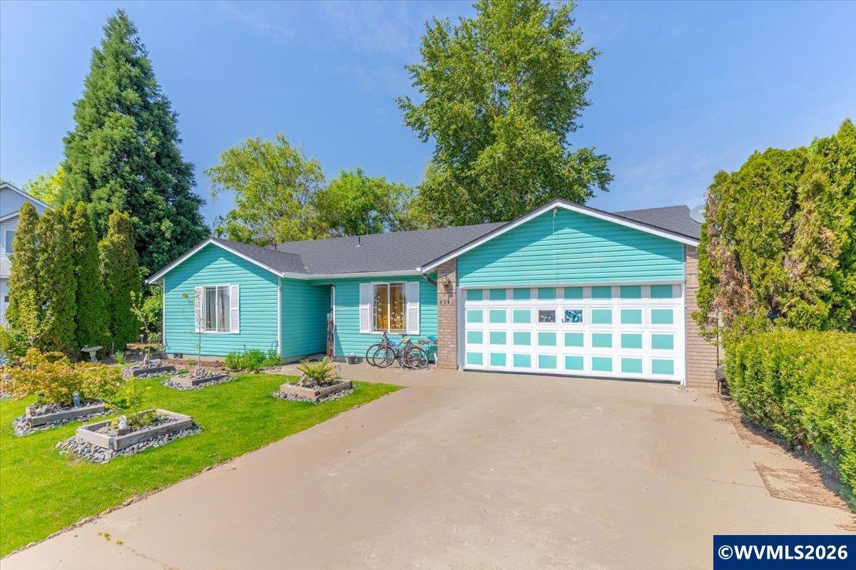 4545 Settlers Ct NE — photo