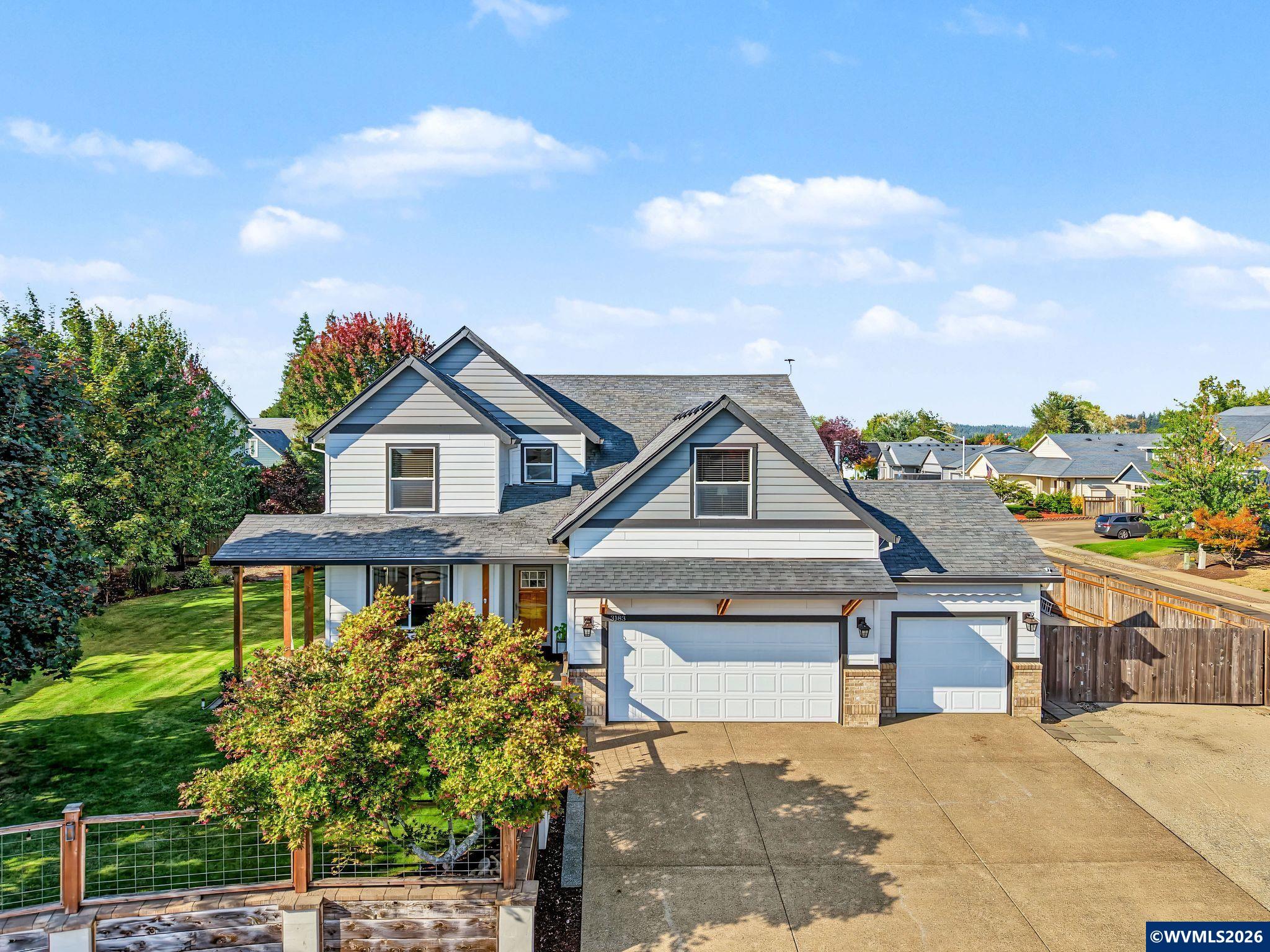 3183 NE Heather Ct — photo