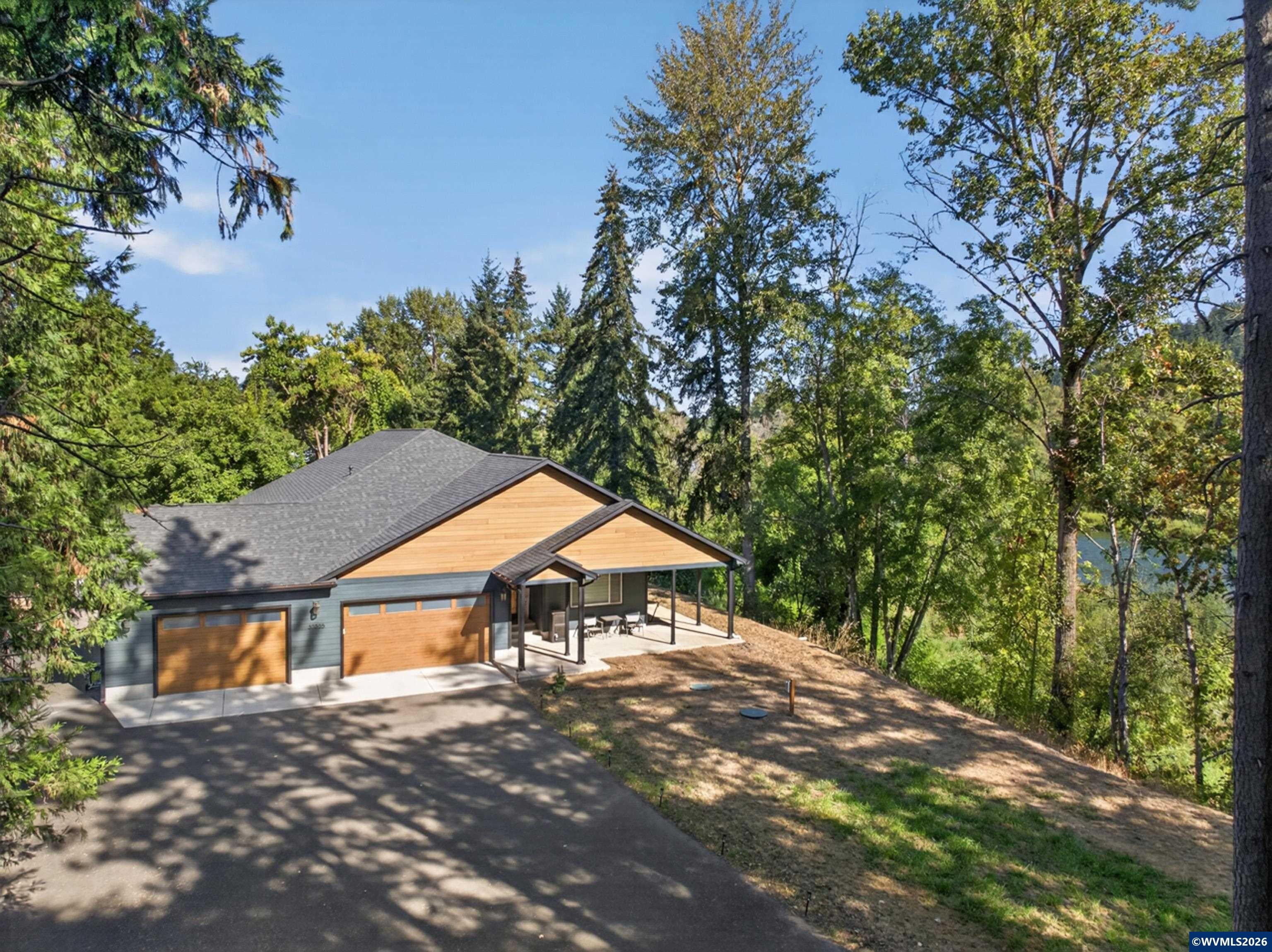 37835 River Dr — photo