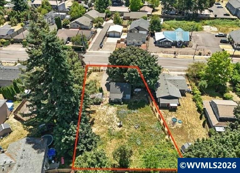 1225 Alder Dr NE — photo