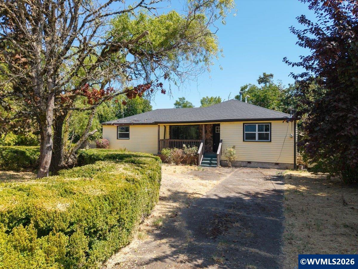 34509 Riverside Dr — photo