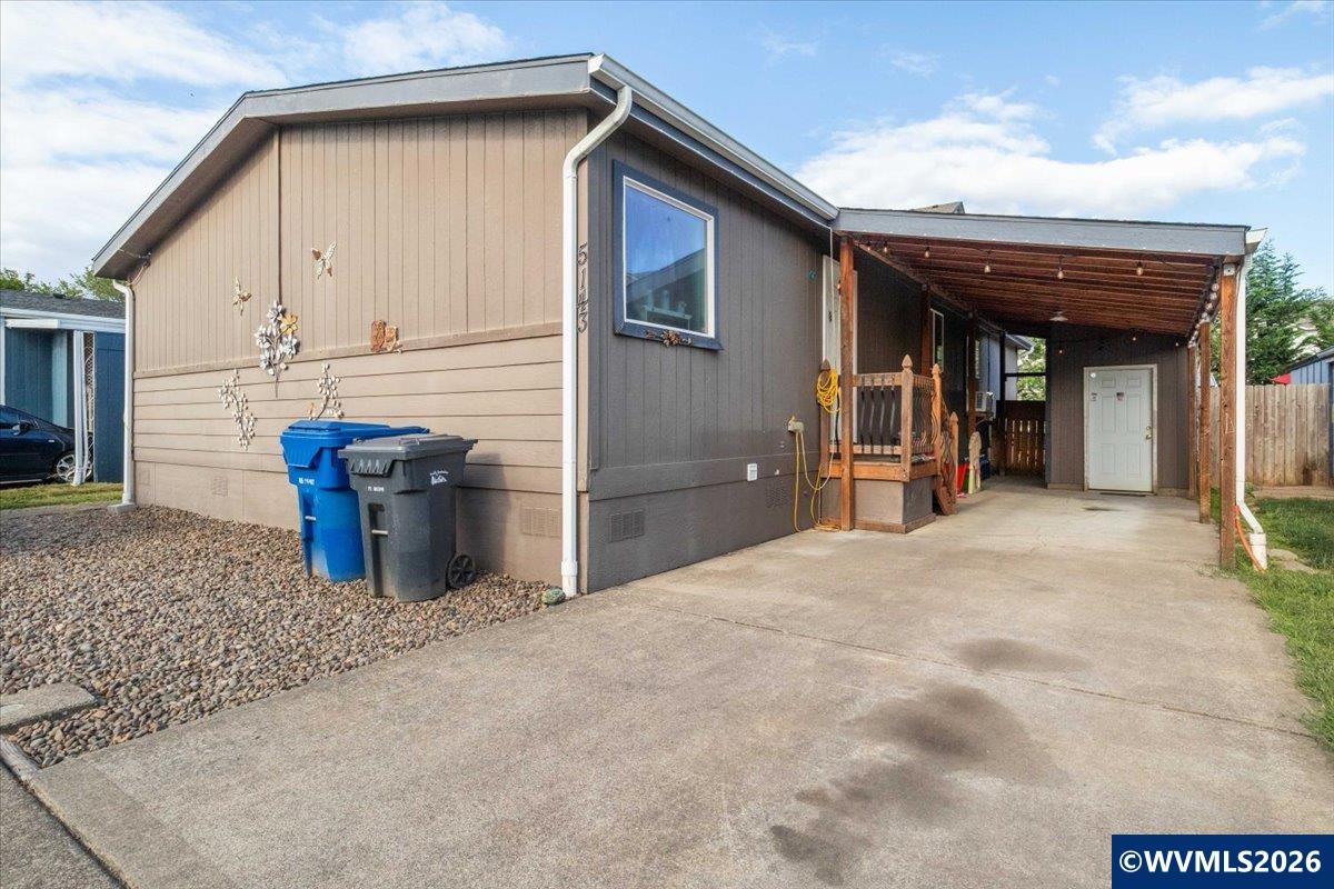 5143 Copper Creek Lp NE — photo