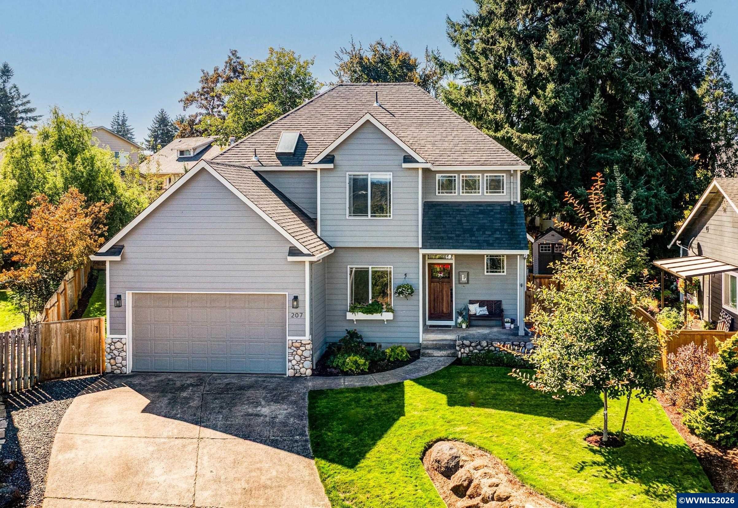 207 Sweden Cir — photo