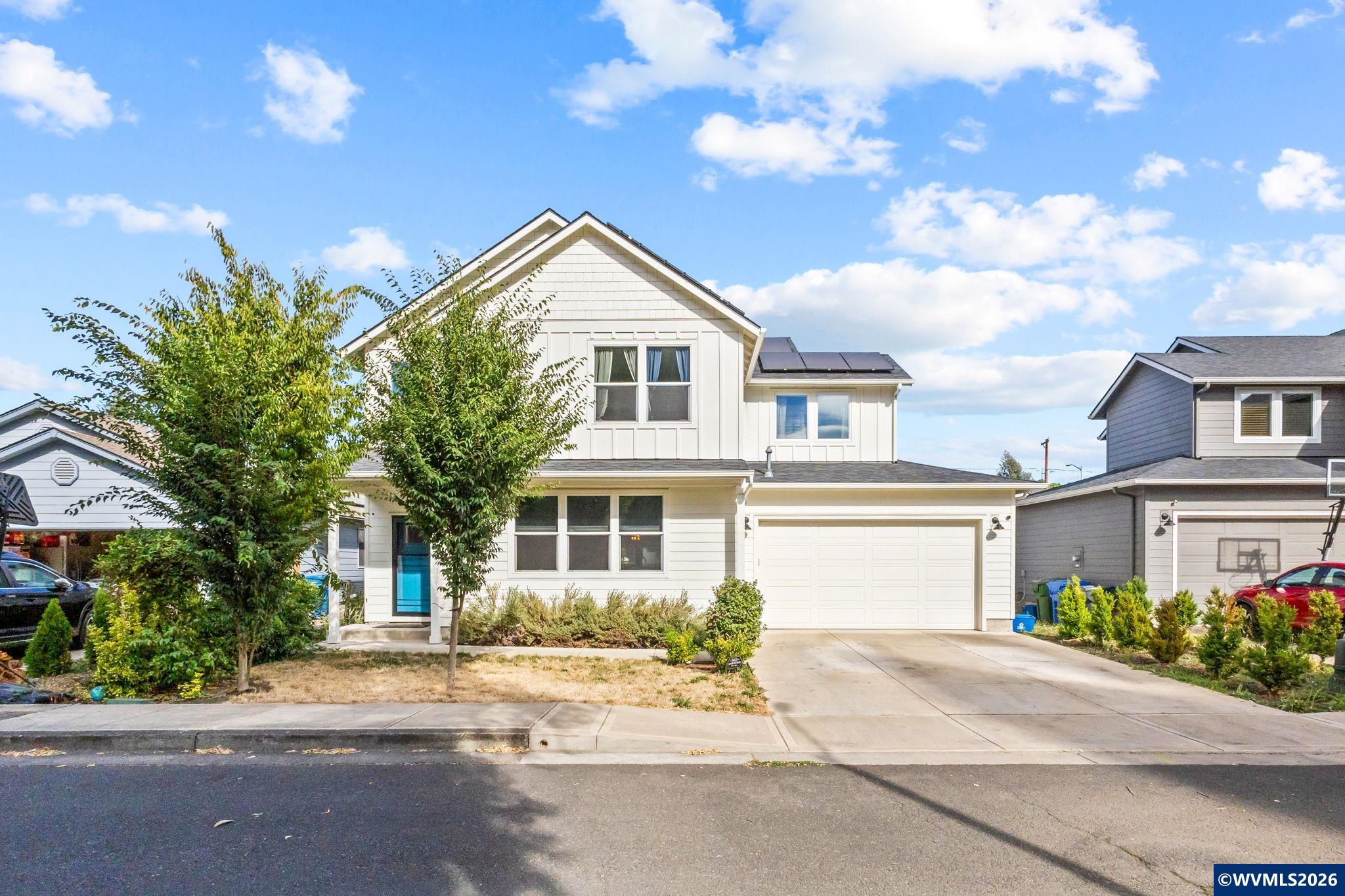 1172 Camry Ct NE — photo