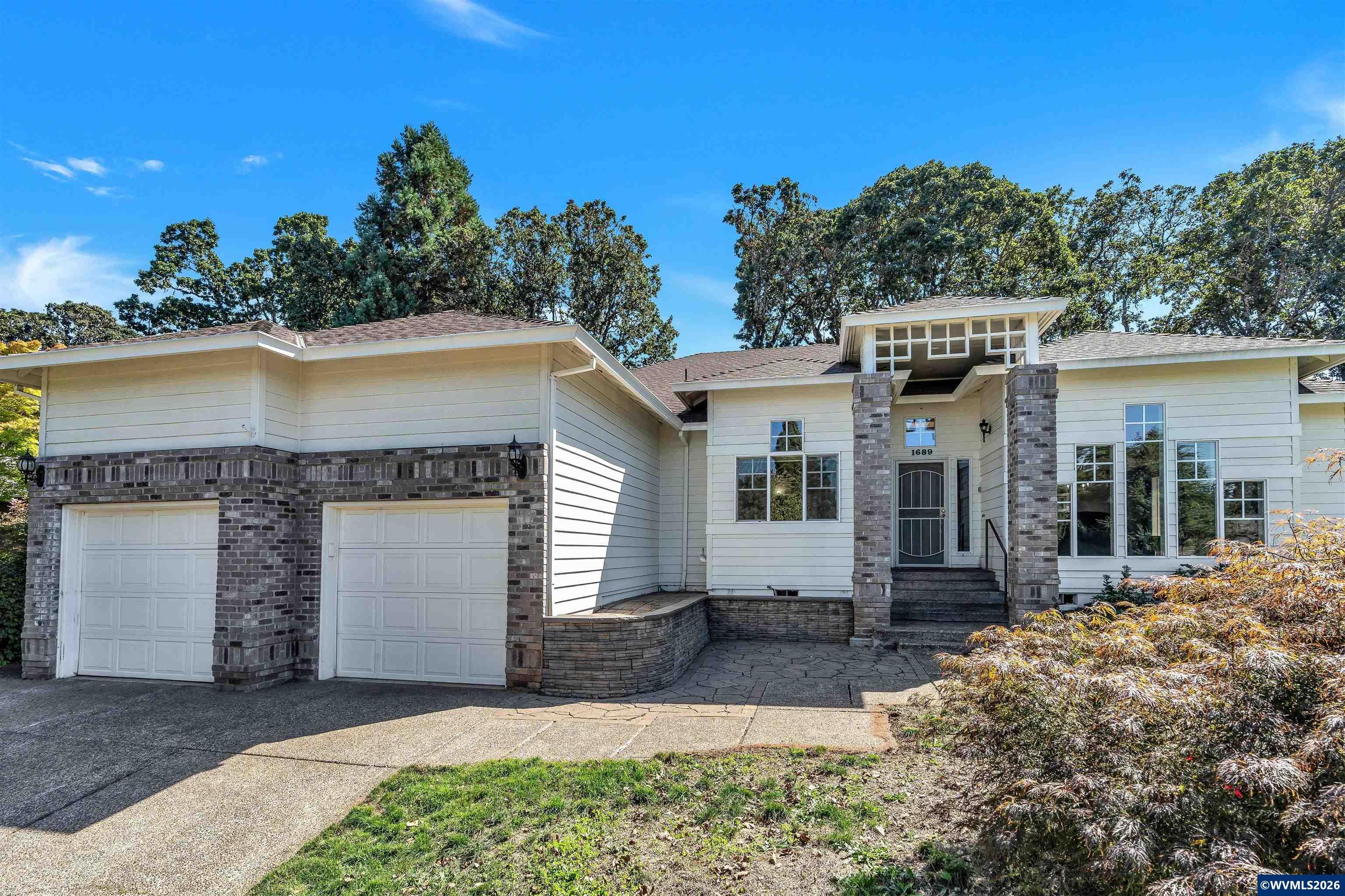 1689 Cinnamon Hill Dr SE — photo