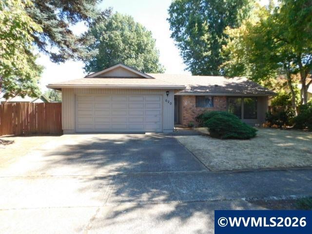 620 Ironwood Dr SE — photo