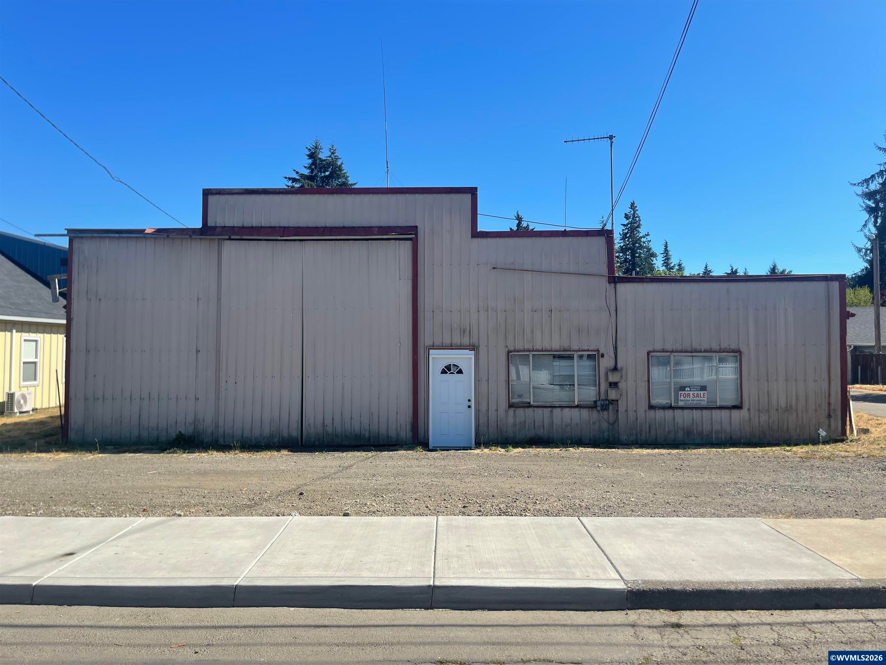 Lot 4 NE Main St — photo