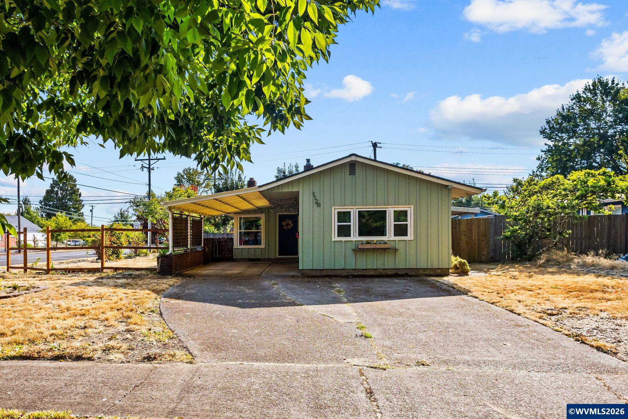 1120 NW Grant Av — photo