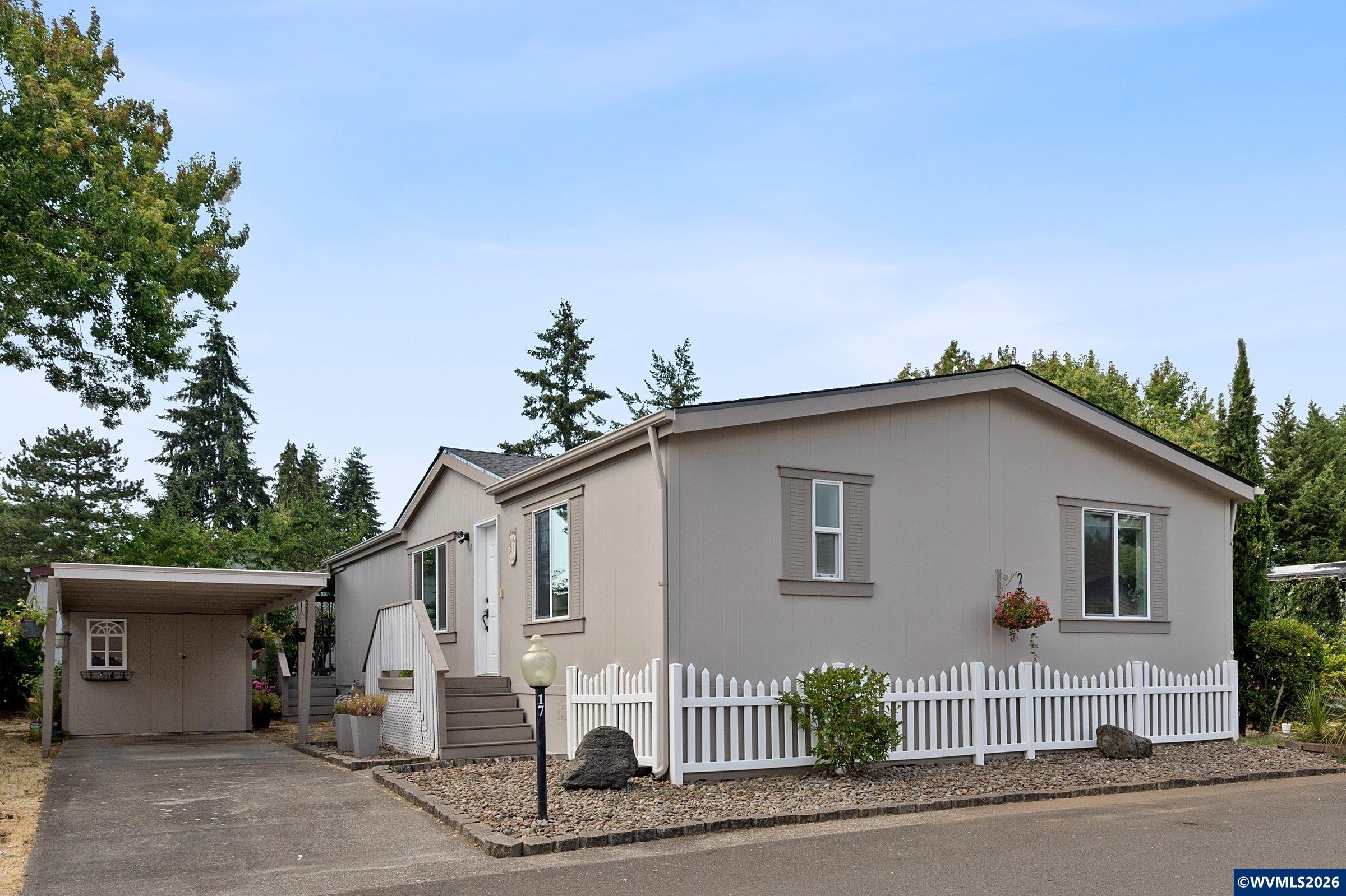 1503 N Hayden Island (#17) Dr — photo