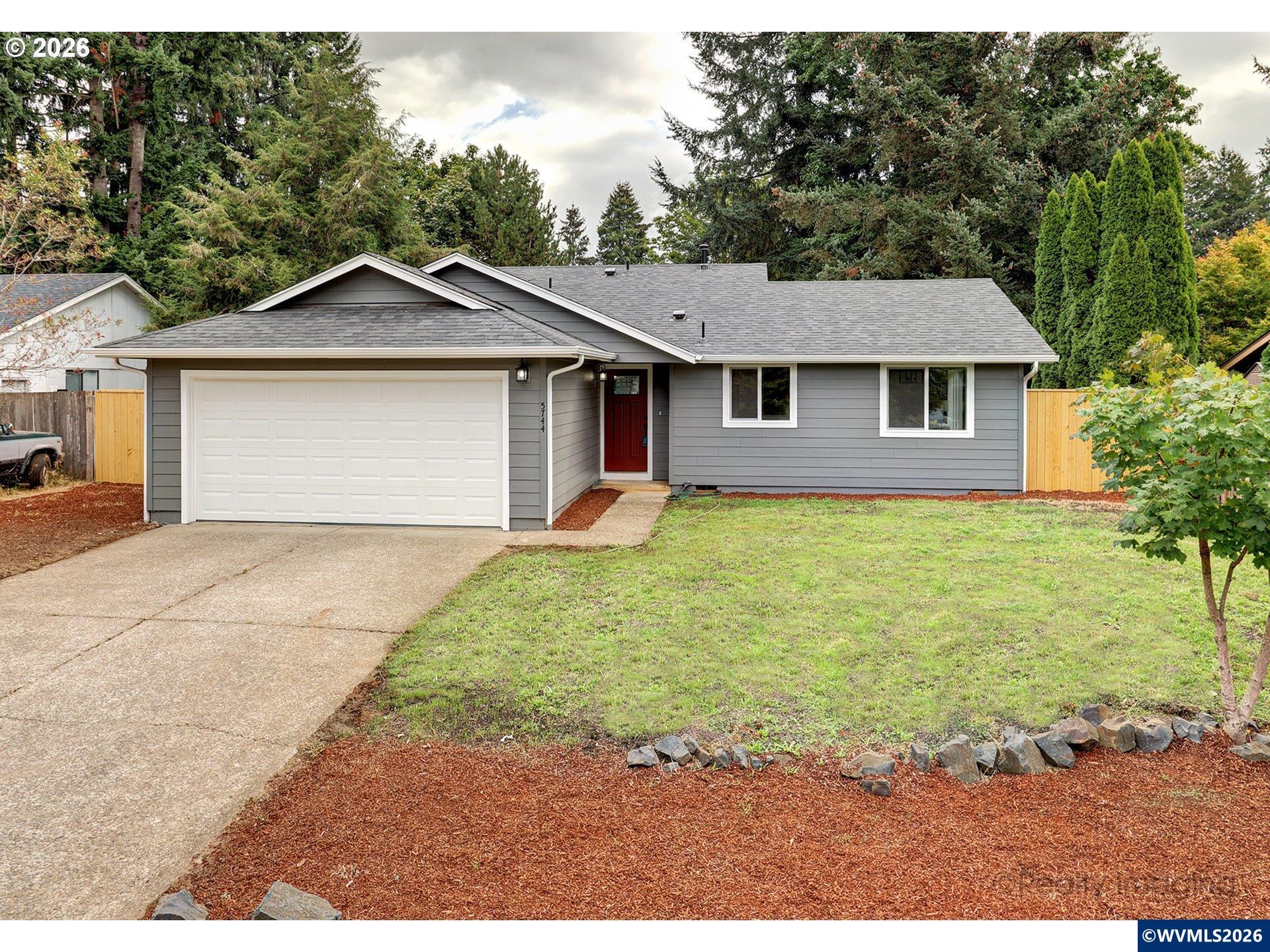 5744 Sugar Plum Av — photo