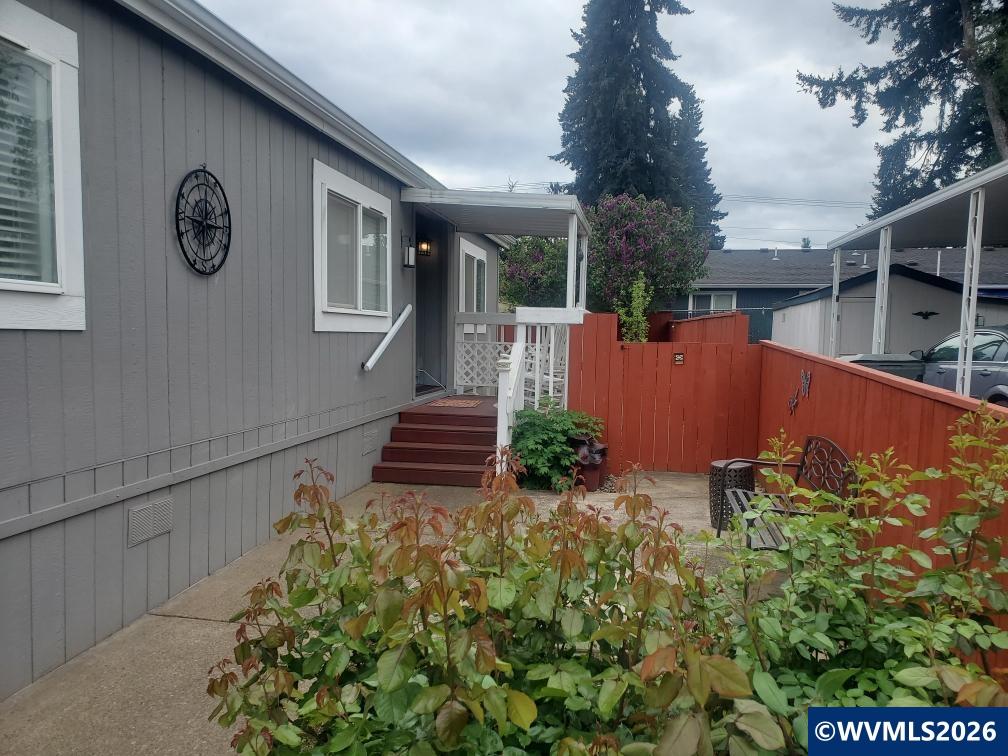 205 Boone Rd SE — photo