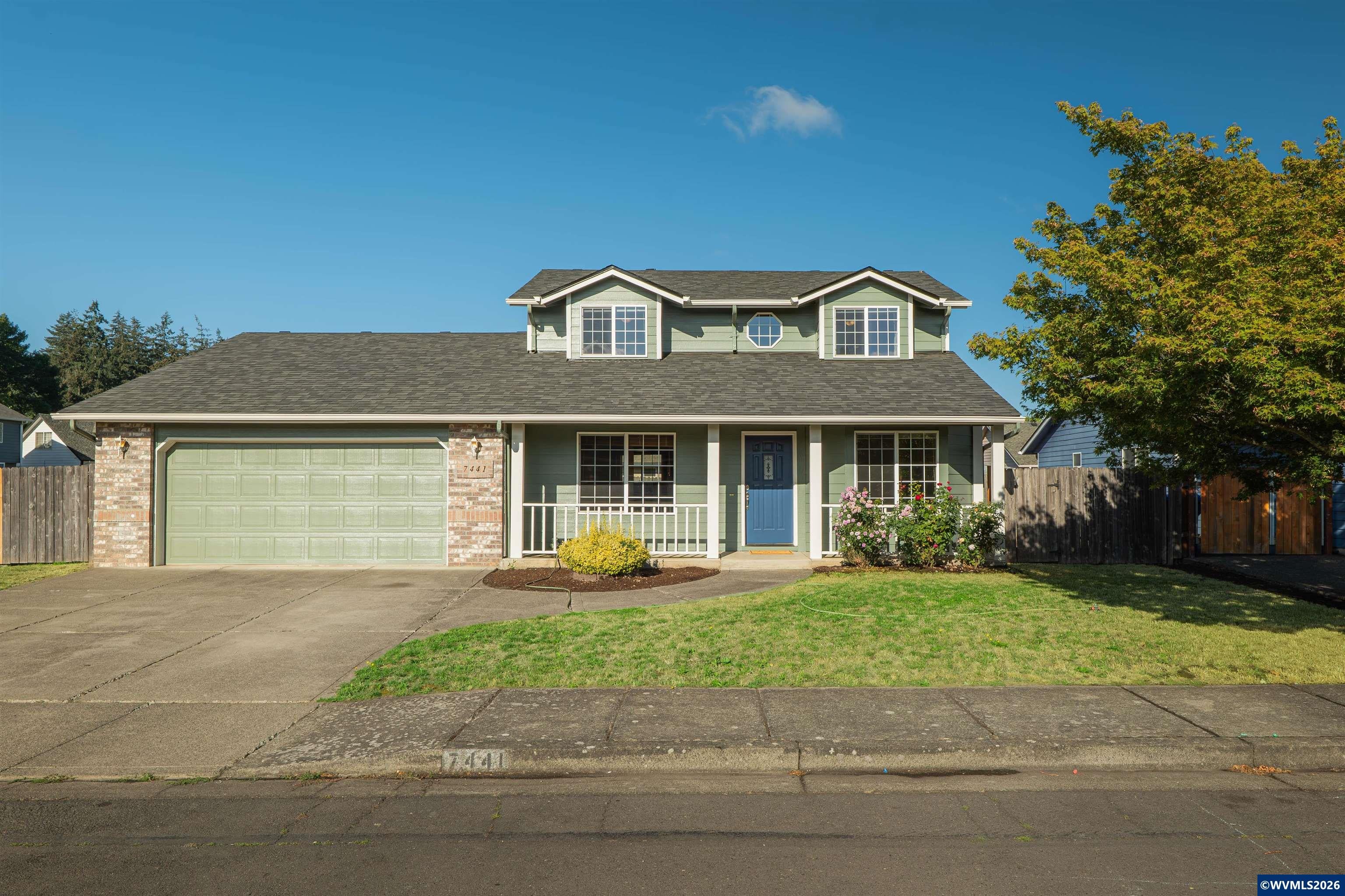 7441 Bluestem St NE — photo
