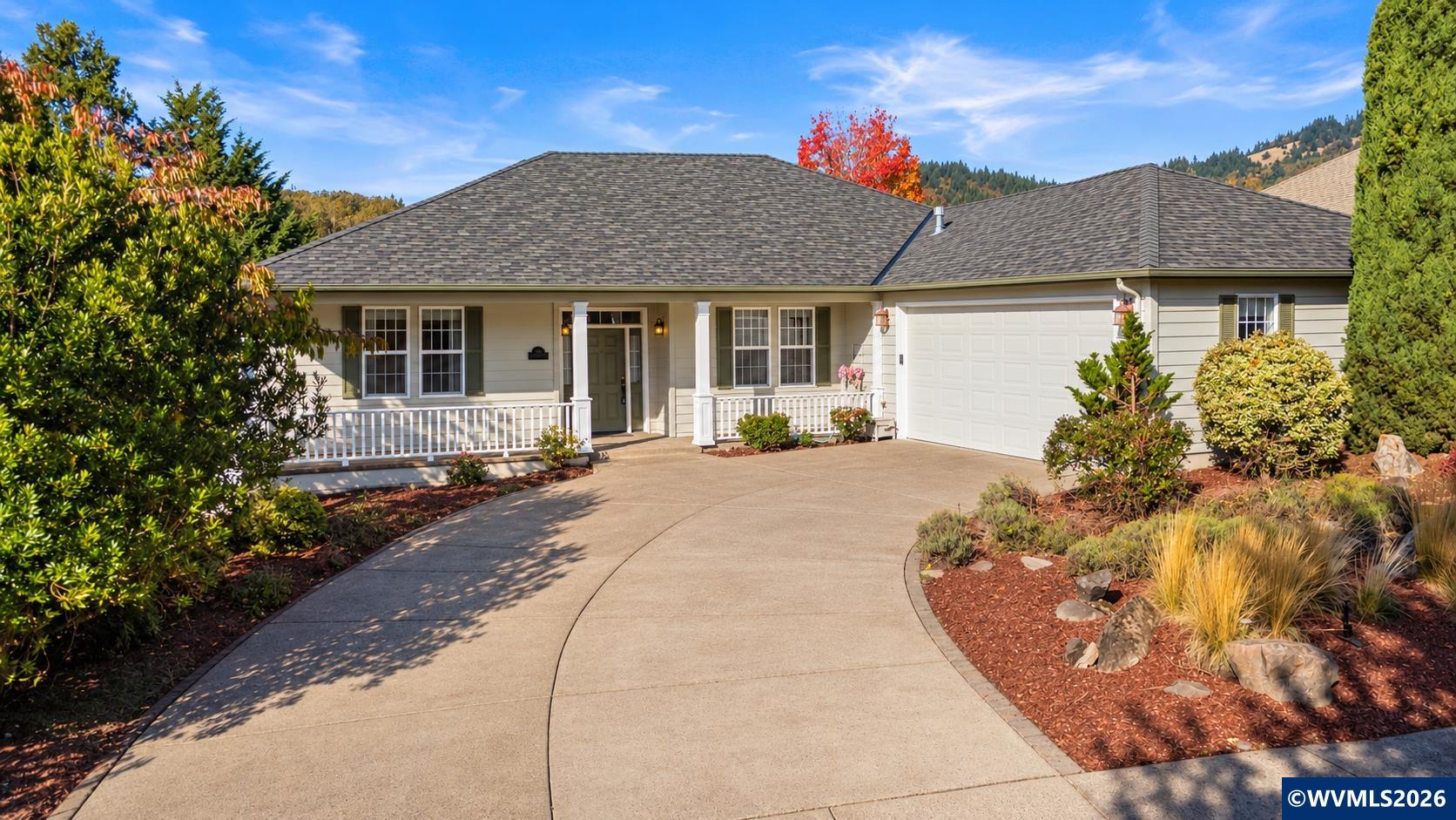 3126 NW Buttercup Dr — photo