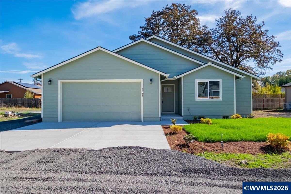3685 Green River Rd — photo