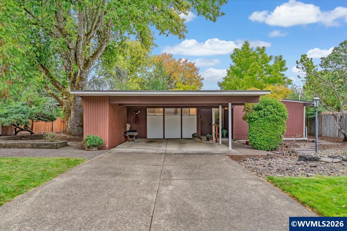 2505 NW Pendleton Pl — photo