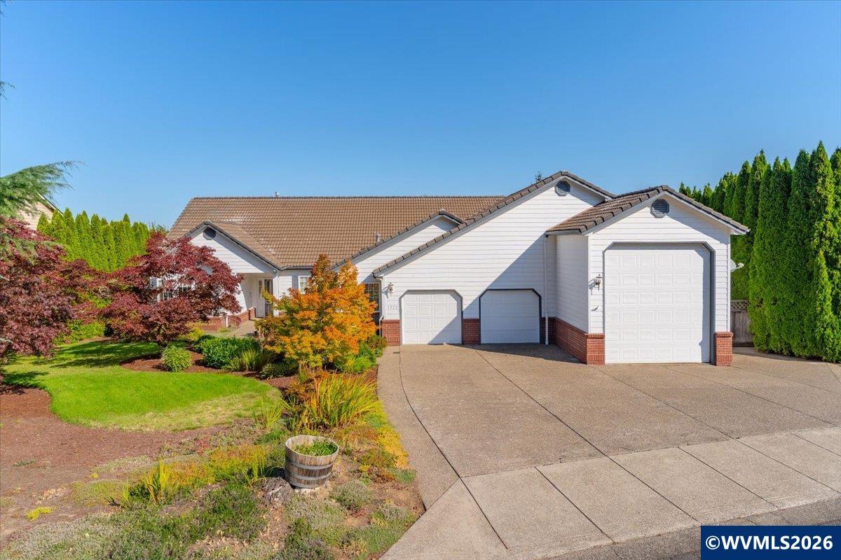 1775 Snowbird Dr — photo