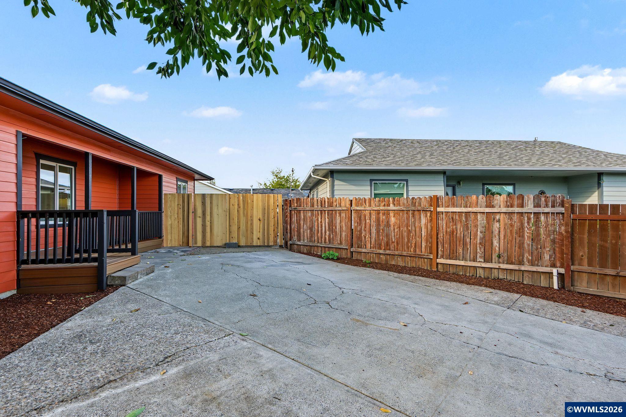 2645 Evergreen Ct — photo
