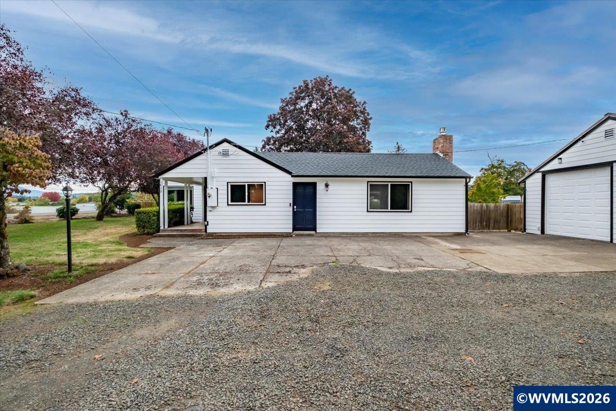 1110 Cascade Dr — photo
