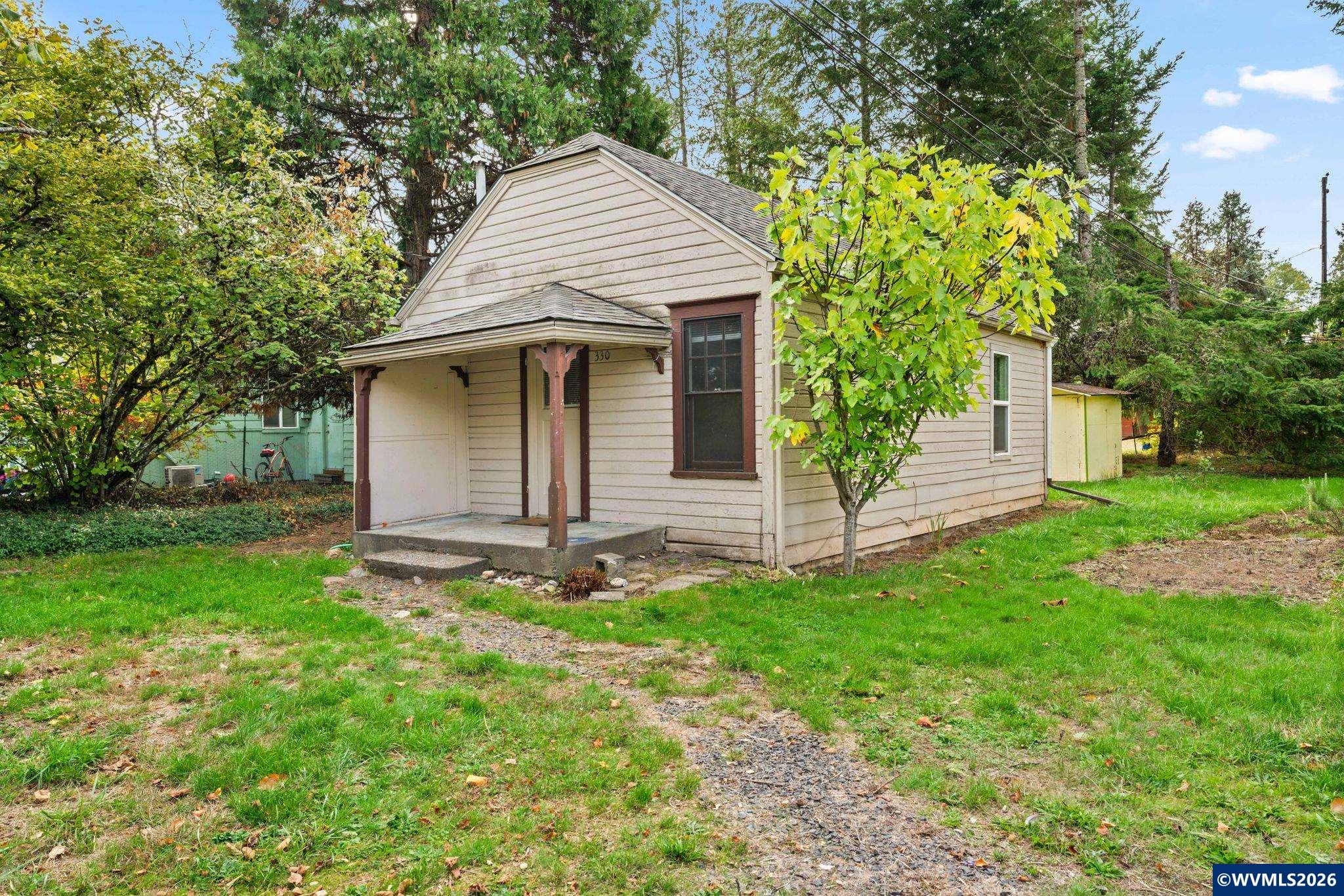 330 SW Cummings Av — photo