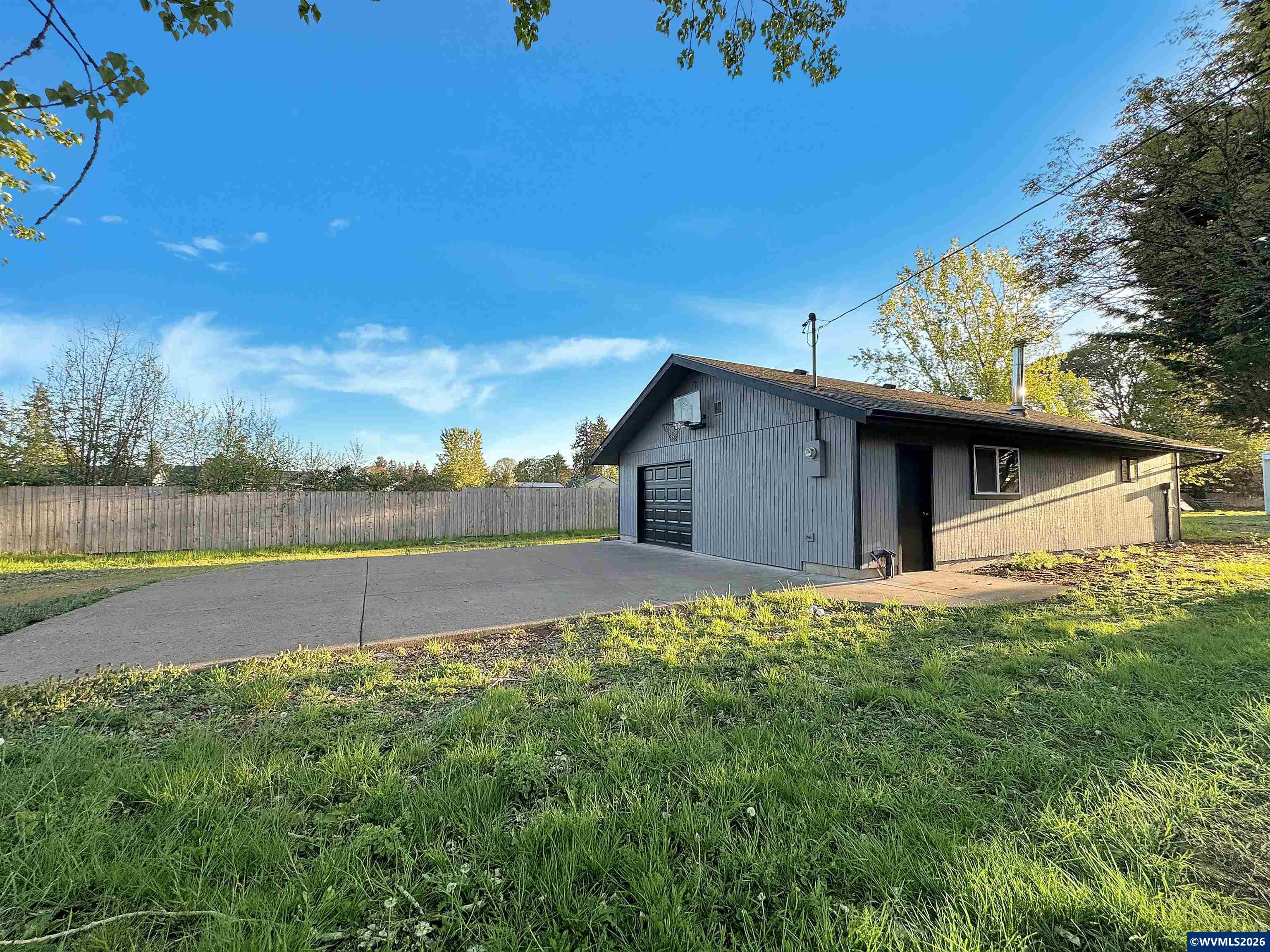 14725 Mitchell St, Jefferson, OR 97352 — photo 3