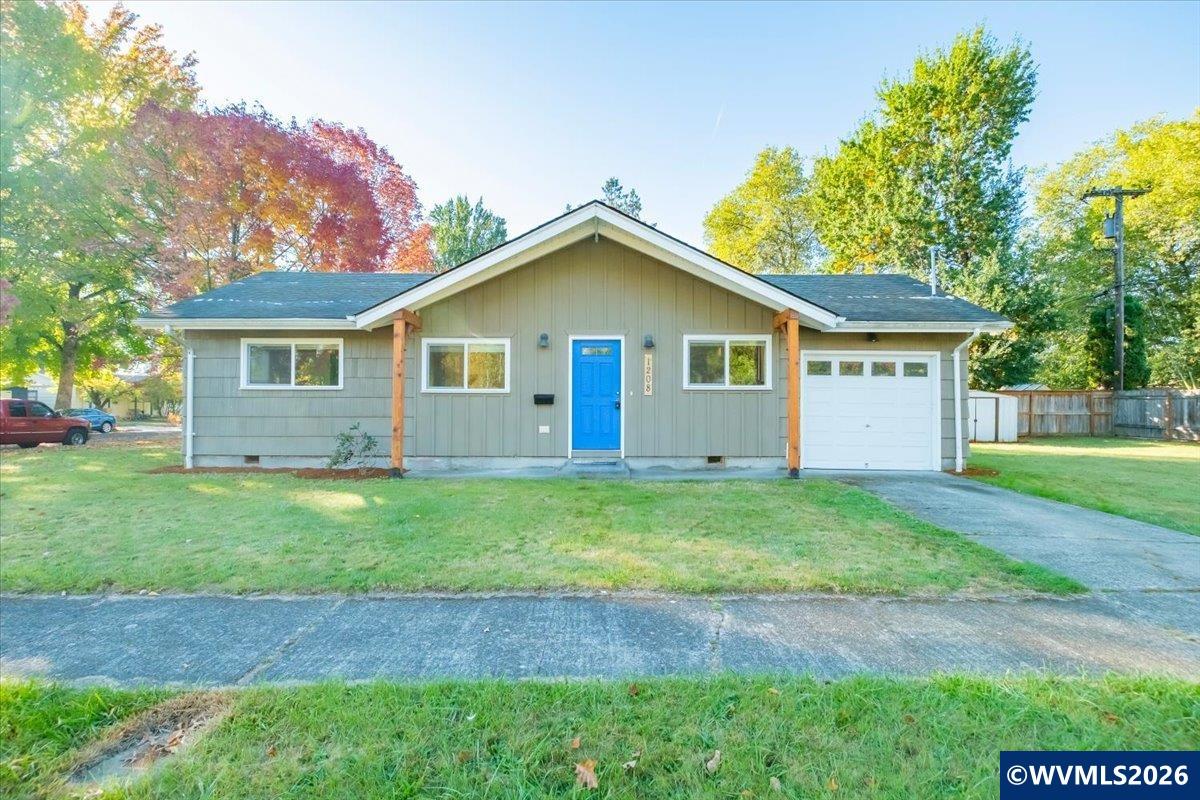 1208 NW Grant Av — photo