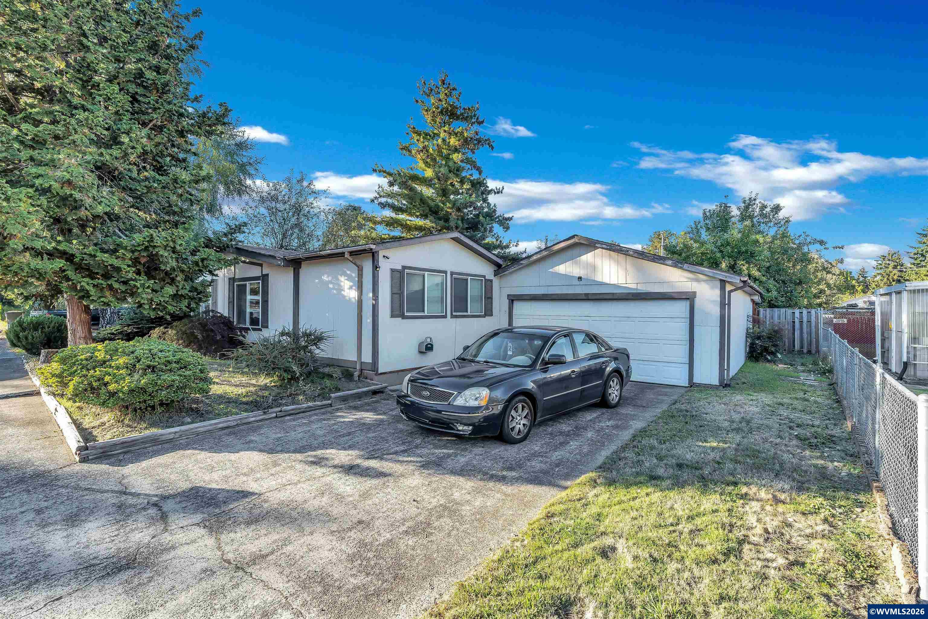 4729 Deepwood Lp — photo