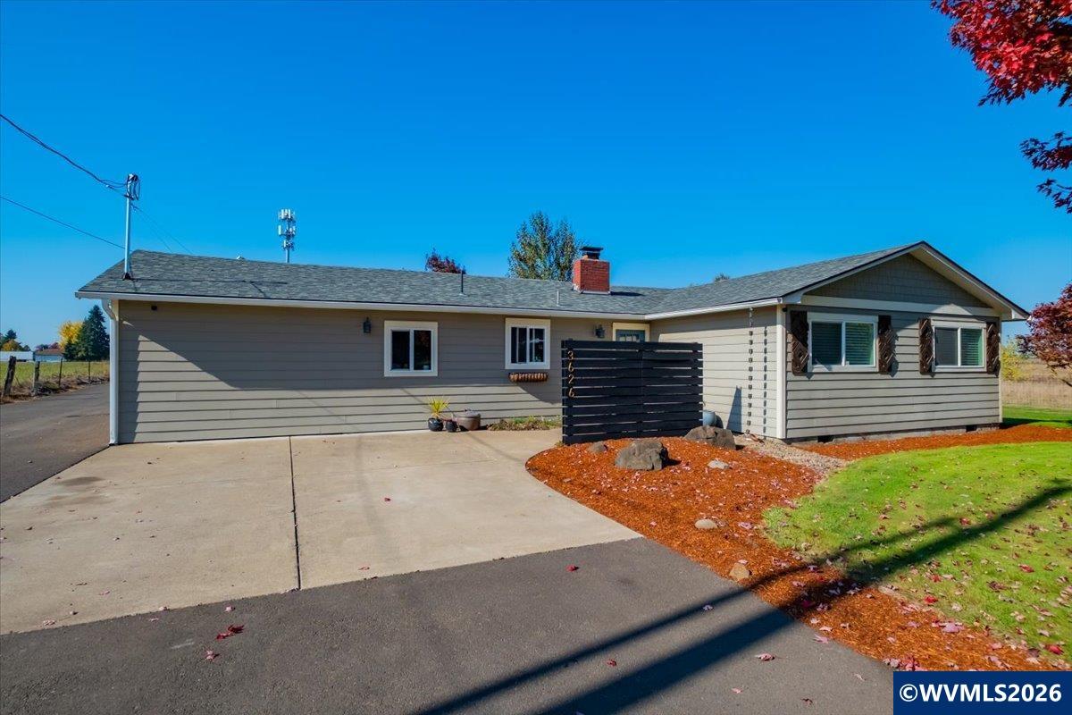 3626 Three Lakes Rd — photo
