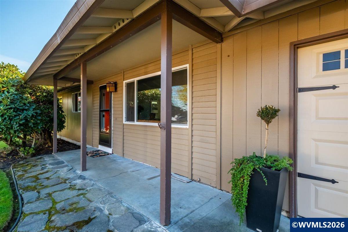 712 E 7th St, Molalla, OR 97038 — photo 3