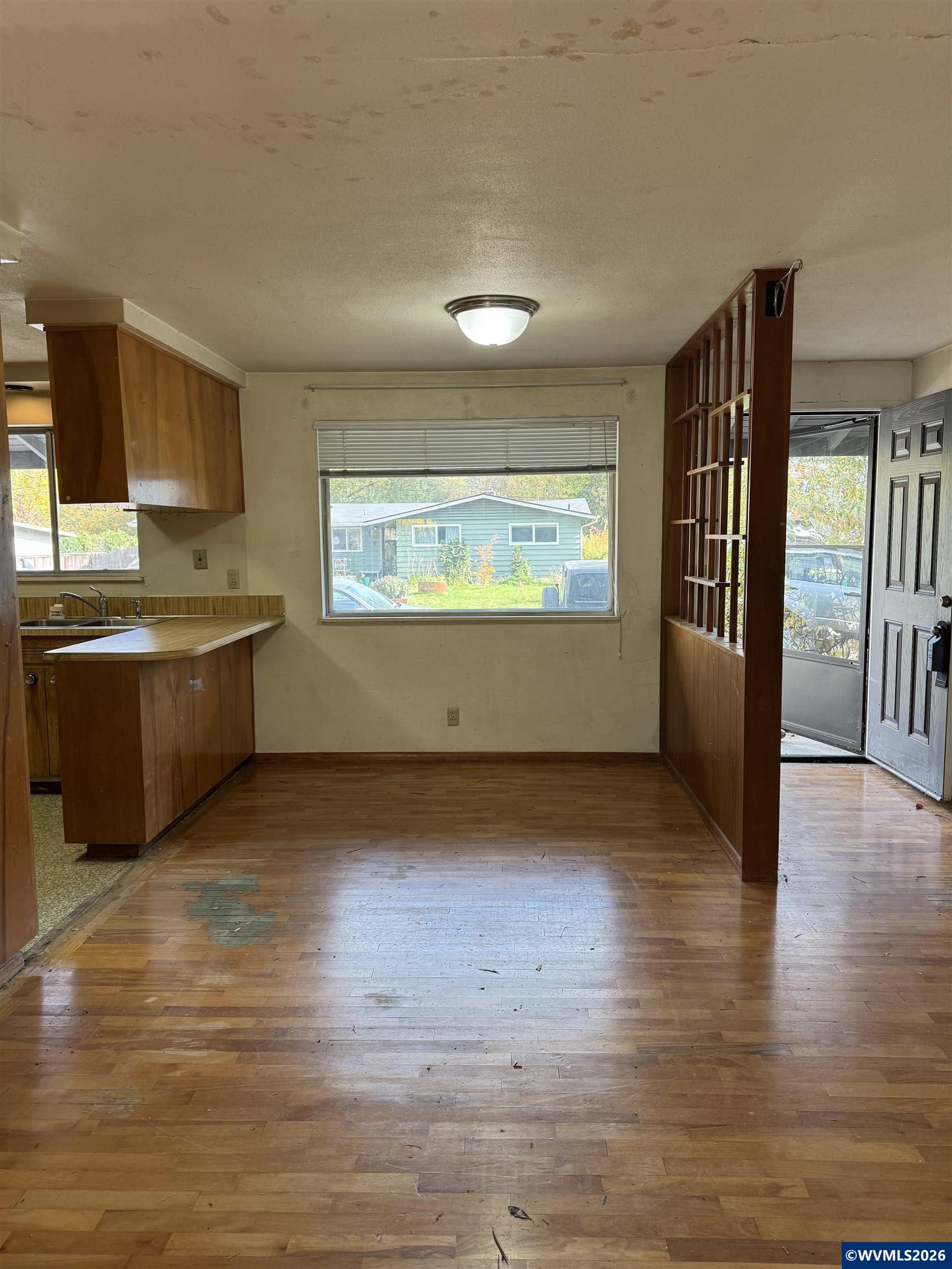 485 E 36th Av, Eugene, OR 97405 — photo 3