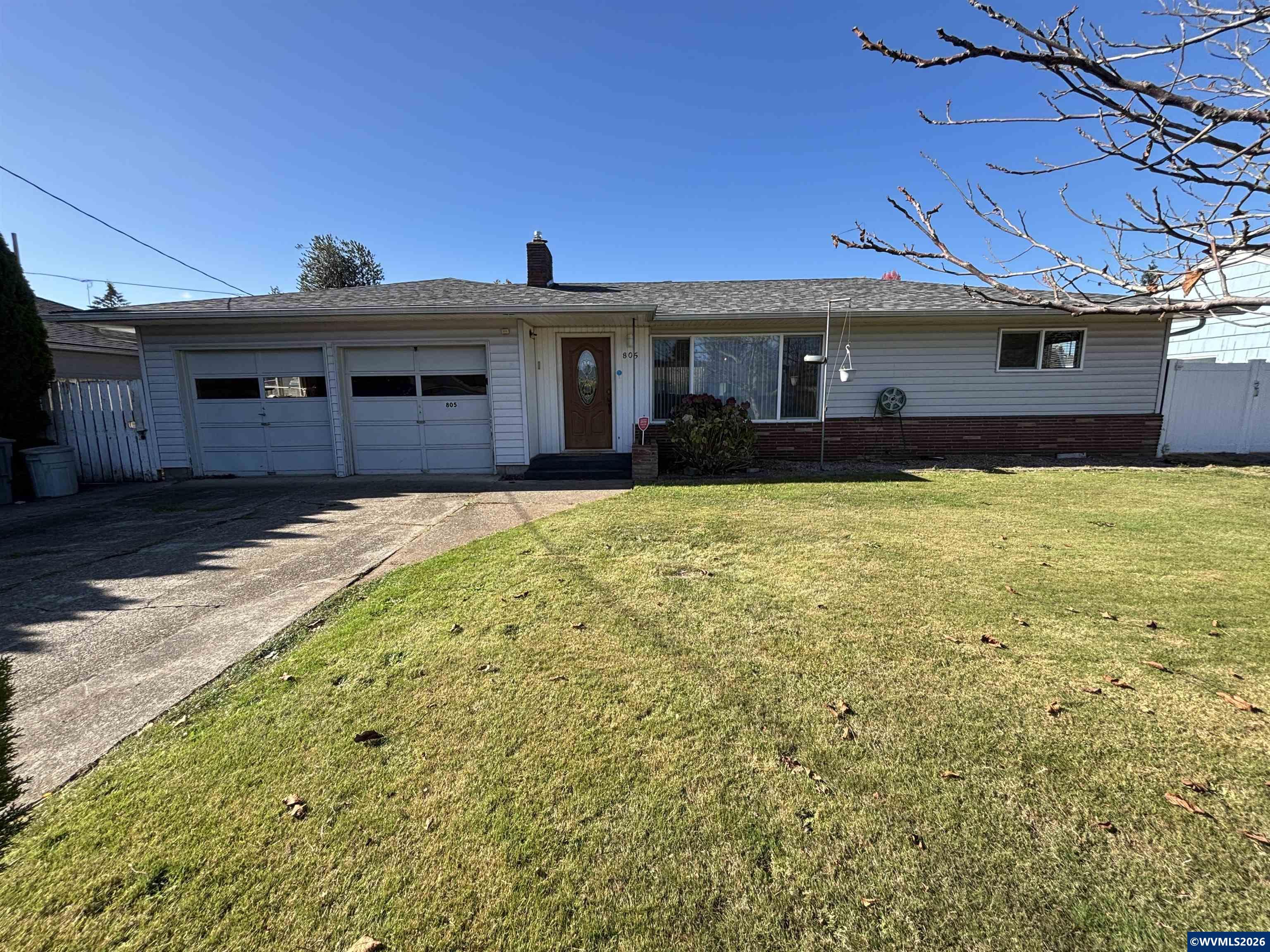 805 Tierra Dr — photo